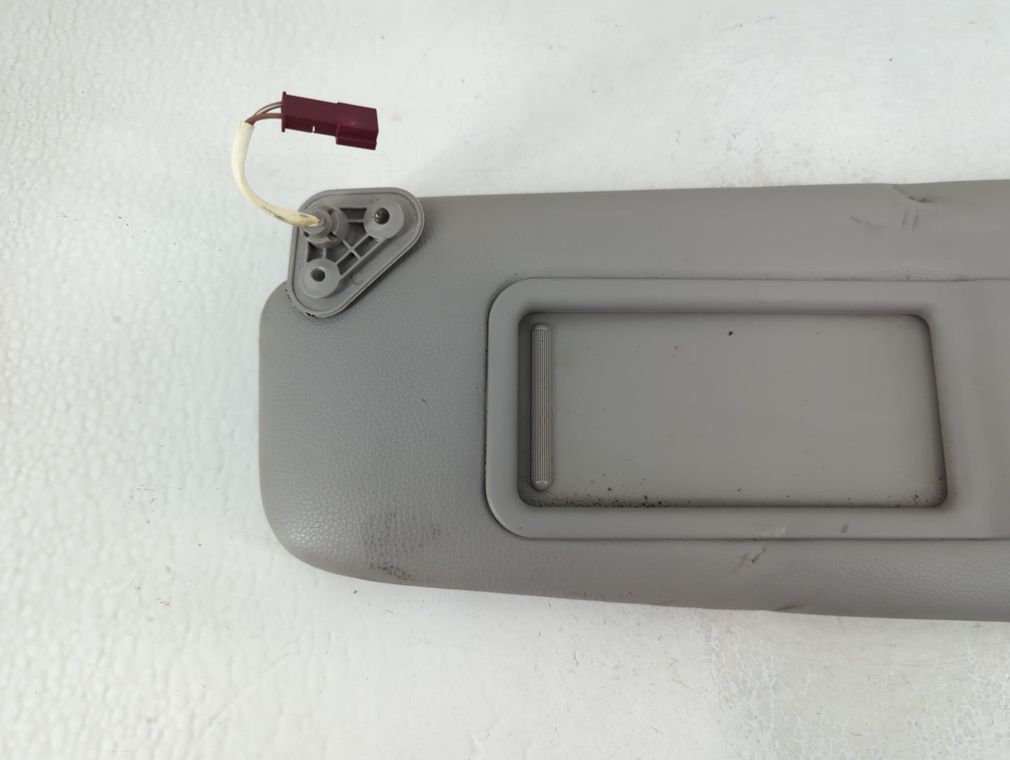2009 Bmw 328i Sun Visor Shade Replacement Driver Left Mirror Fits OEM Used Auto Parts - Oemusedautoparts1.com