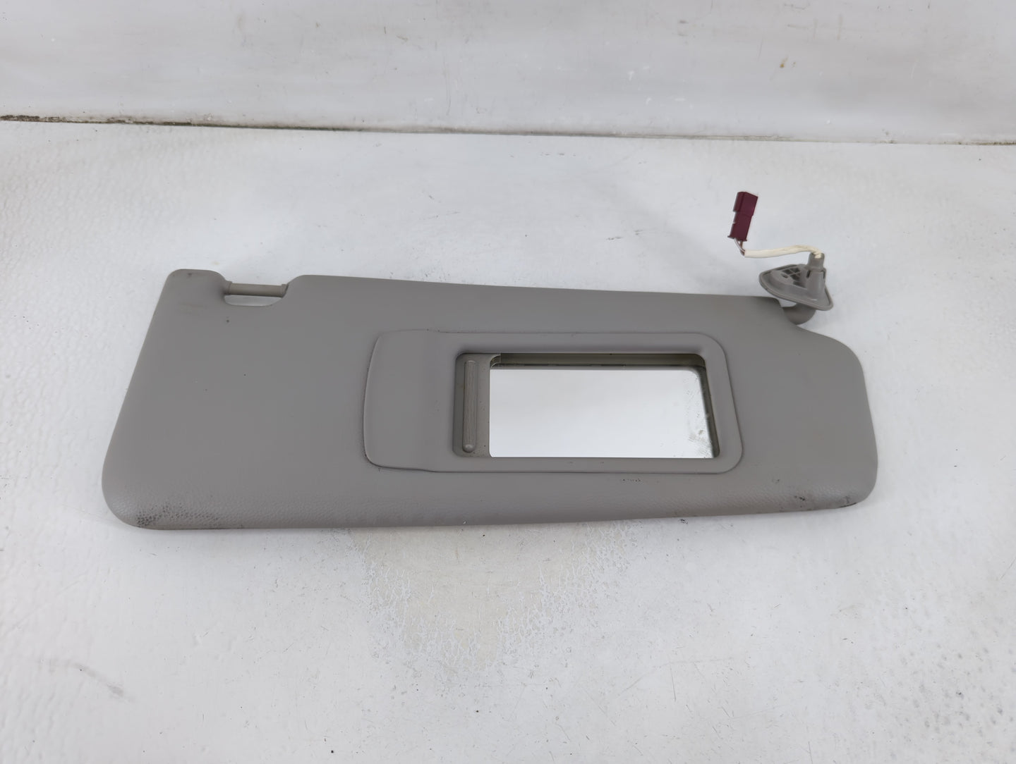 2009 Bmw 328i Sun Visor Shade Replacement Passenger Right Mirror Fits OEM Used Auto Parts - Oemusedautoparts1.com