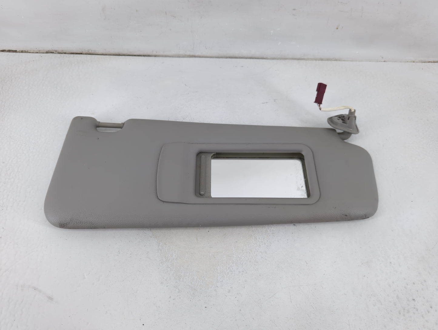 2009 Bmw 328i Sun Visor Shade Replacement Passenger Right Mirror Fits OEM Used Auto Parts - Oemusedautoparts1.com