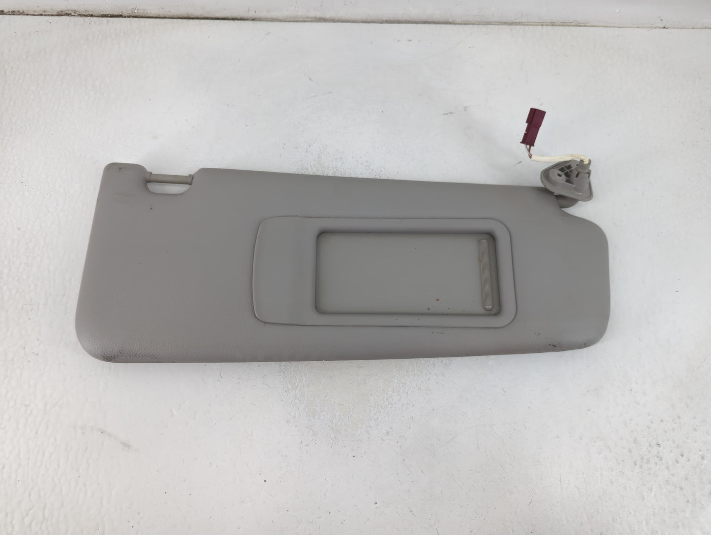 2009 Bmw 328i Sun Visor Shade Replacement Passenger Right Mirror Fits OEM Used Auto Parts - Oemusedautoparts1.com