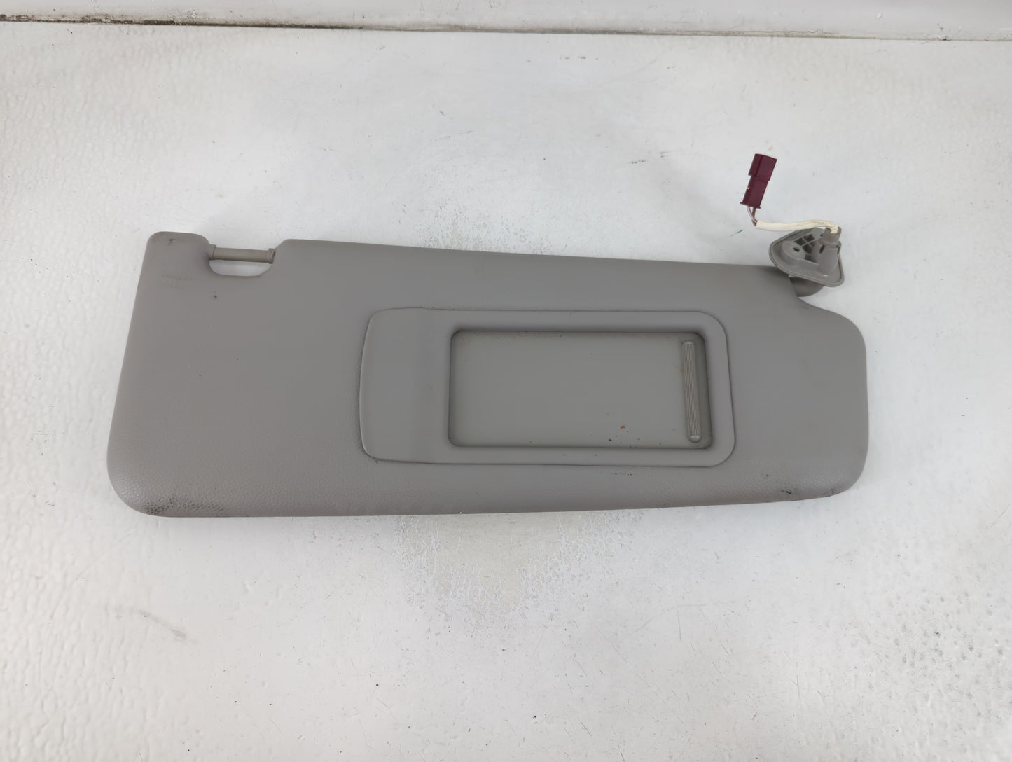 2009 Bmw 328i Sun Visor Shade Replacement Passenger Right Mirror Fits OEM Used Auto Parts - Oemusedautoparts1.com