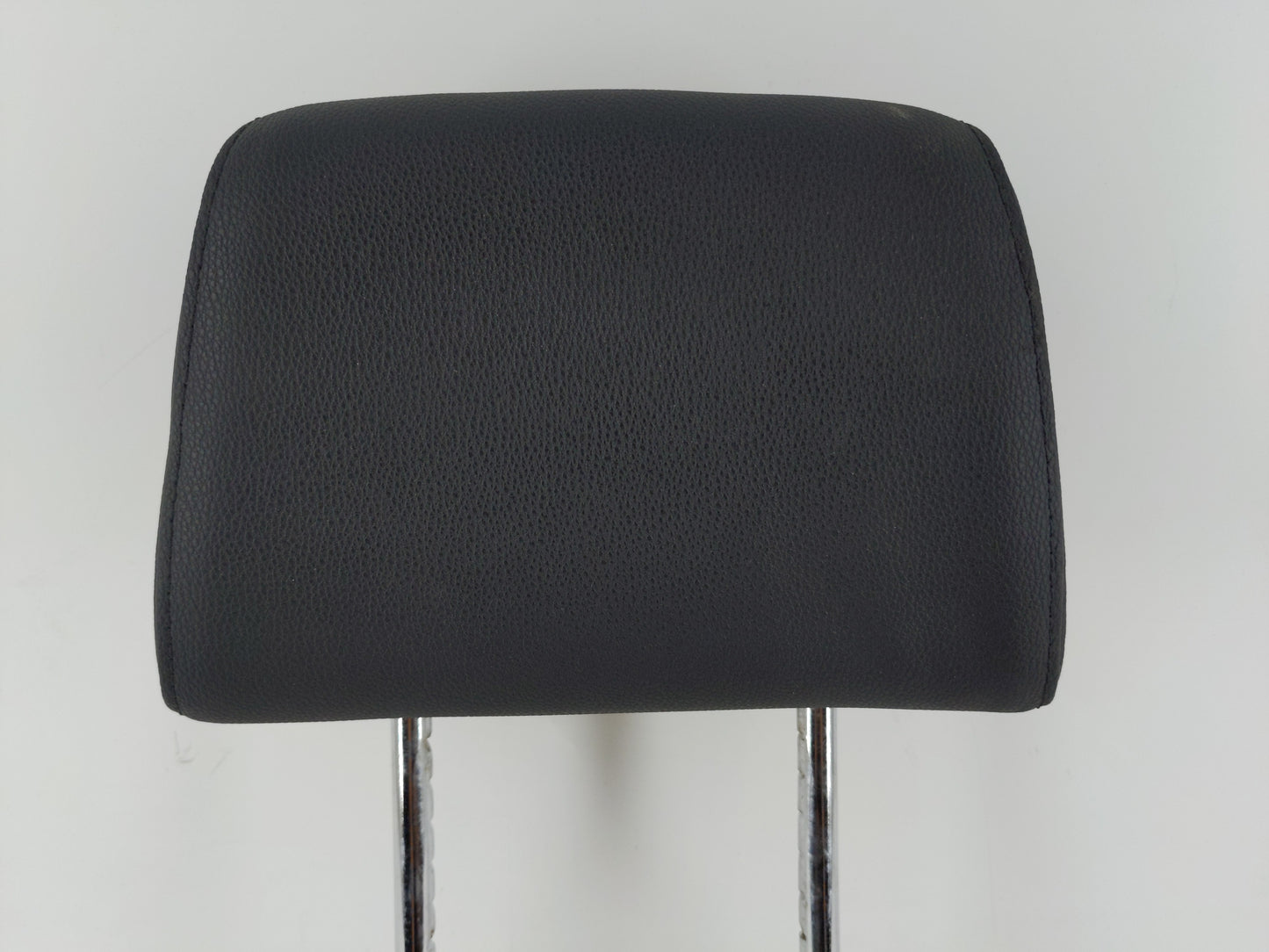 2009 Bmw 328i Headrest Head Rest Front Driver Passenger Seat Fits OEM Used Auto Parts - Oemusedautoparts1.com