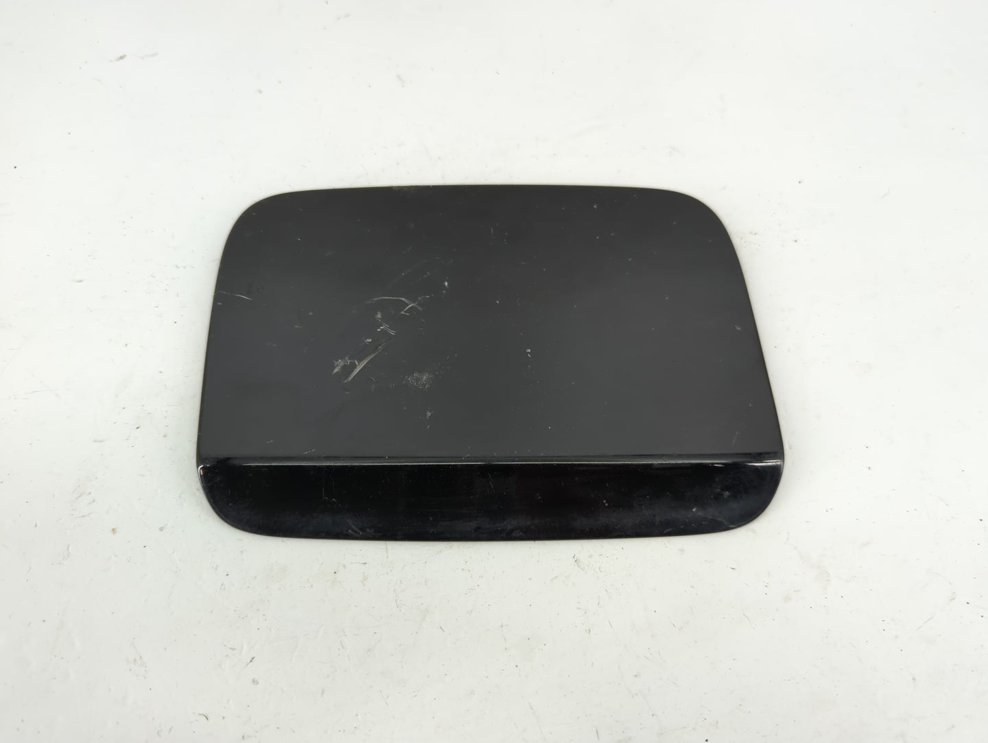 2009 Bmw 328i Fuel Tank Door Lid Gas Tank Black - Oemusedautoparts1.com
