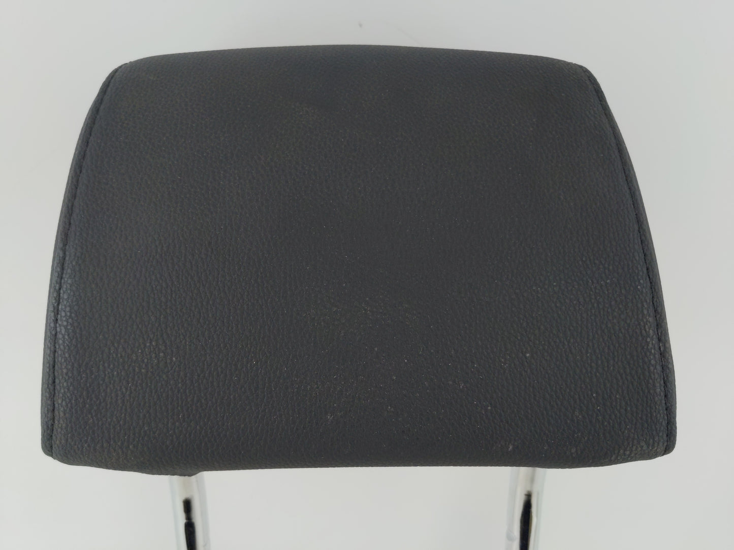 2007-2013 Bmw 328i Headrest Head Rest Front Driver Passenger Seat Fits Fits 2007 2008 2009 2010 2011 2012 2013 OEM Used Auto