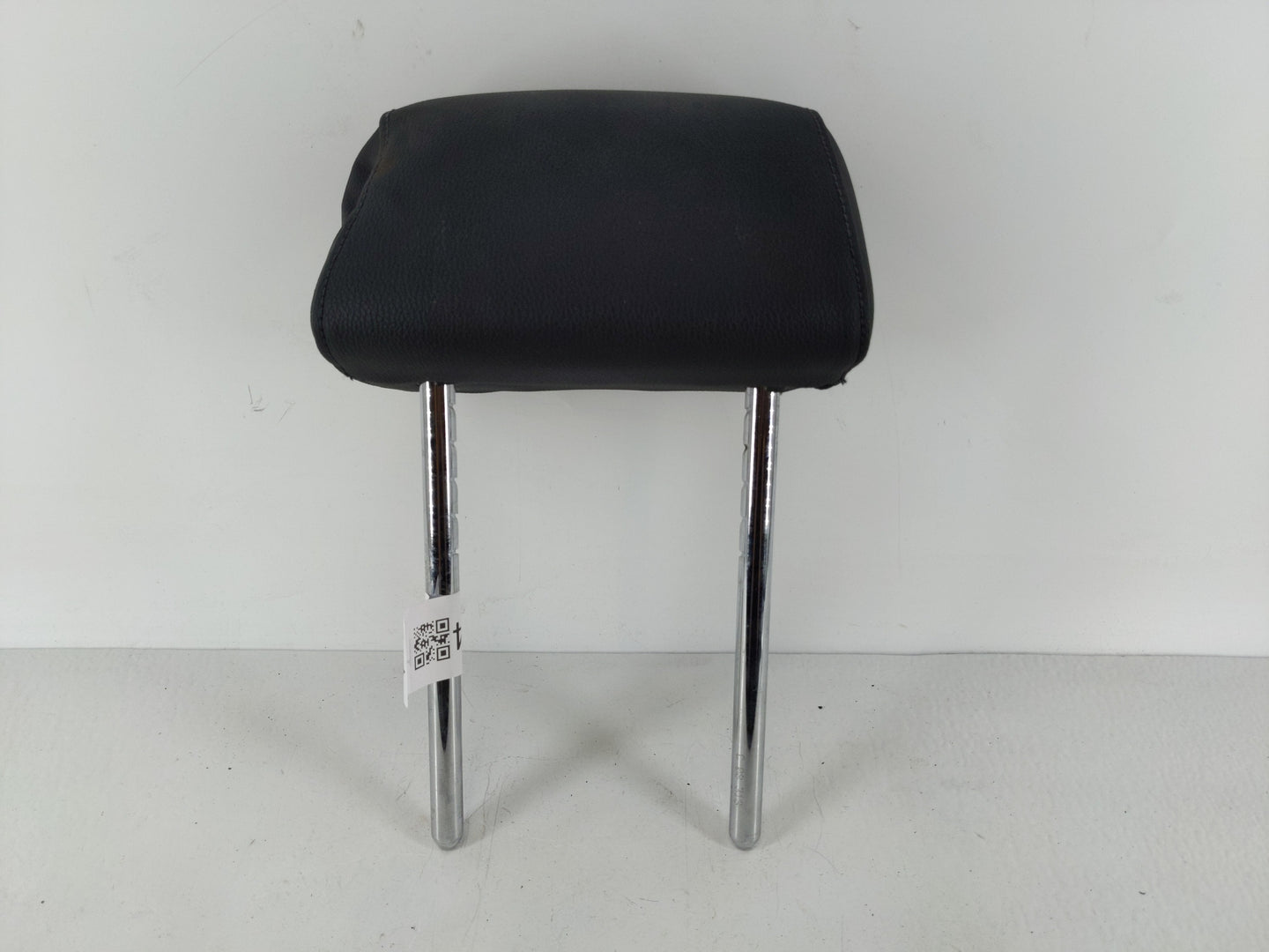 2007-2013 Bmw 328i Headrest Head Rest Rear Center Seat Fits Fits 2007 2008 2009 2010 2011 2012 2013 OEM Used Auto Parts - Oe