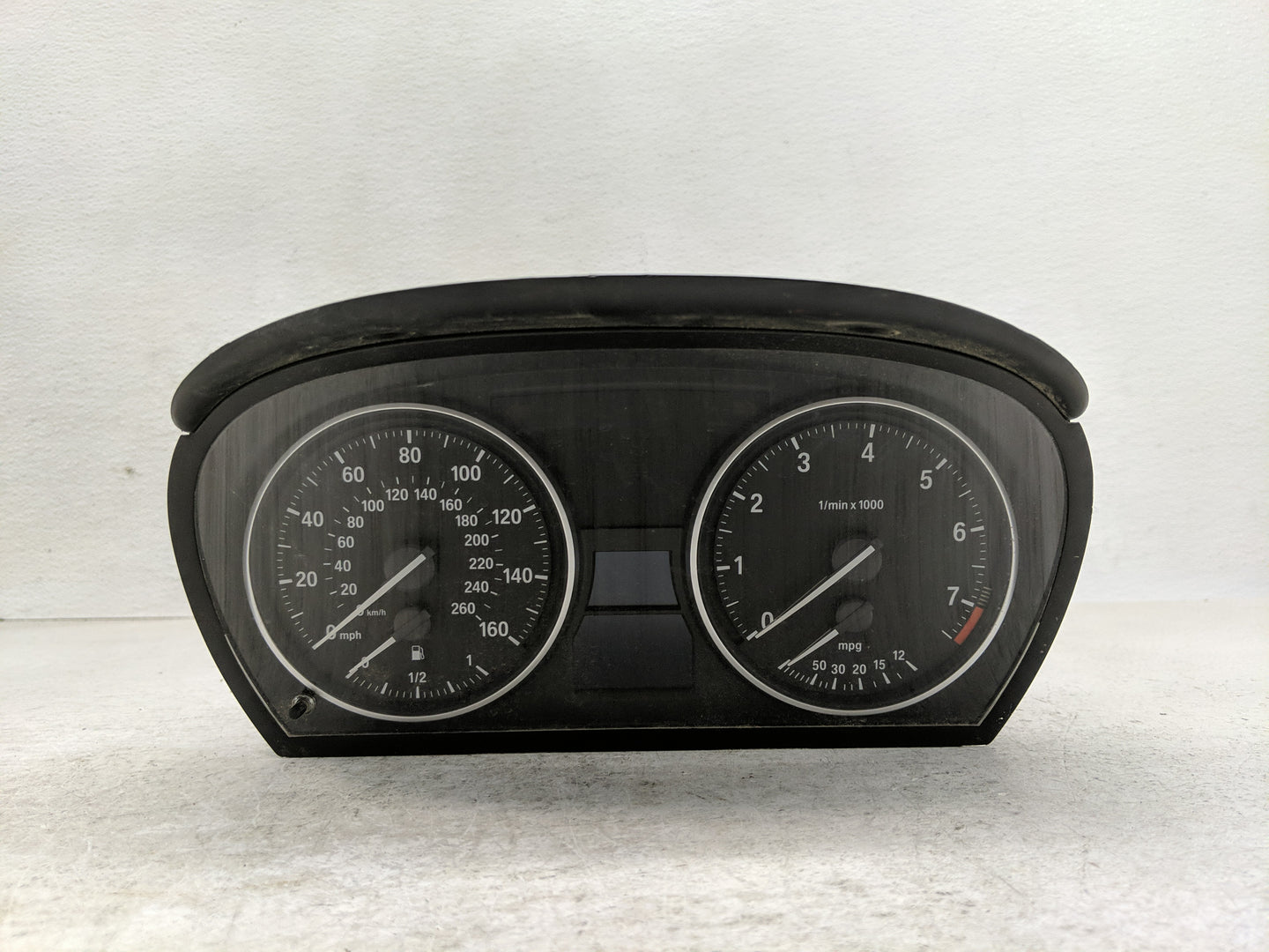 2007-2012 Bmw 328i Instrument Cluster Speedometer Gauges P/N:IK918706601G Fits Fits 2007 2008 2009 2010 2011 2012 OEM Used A