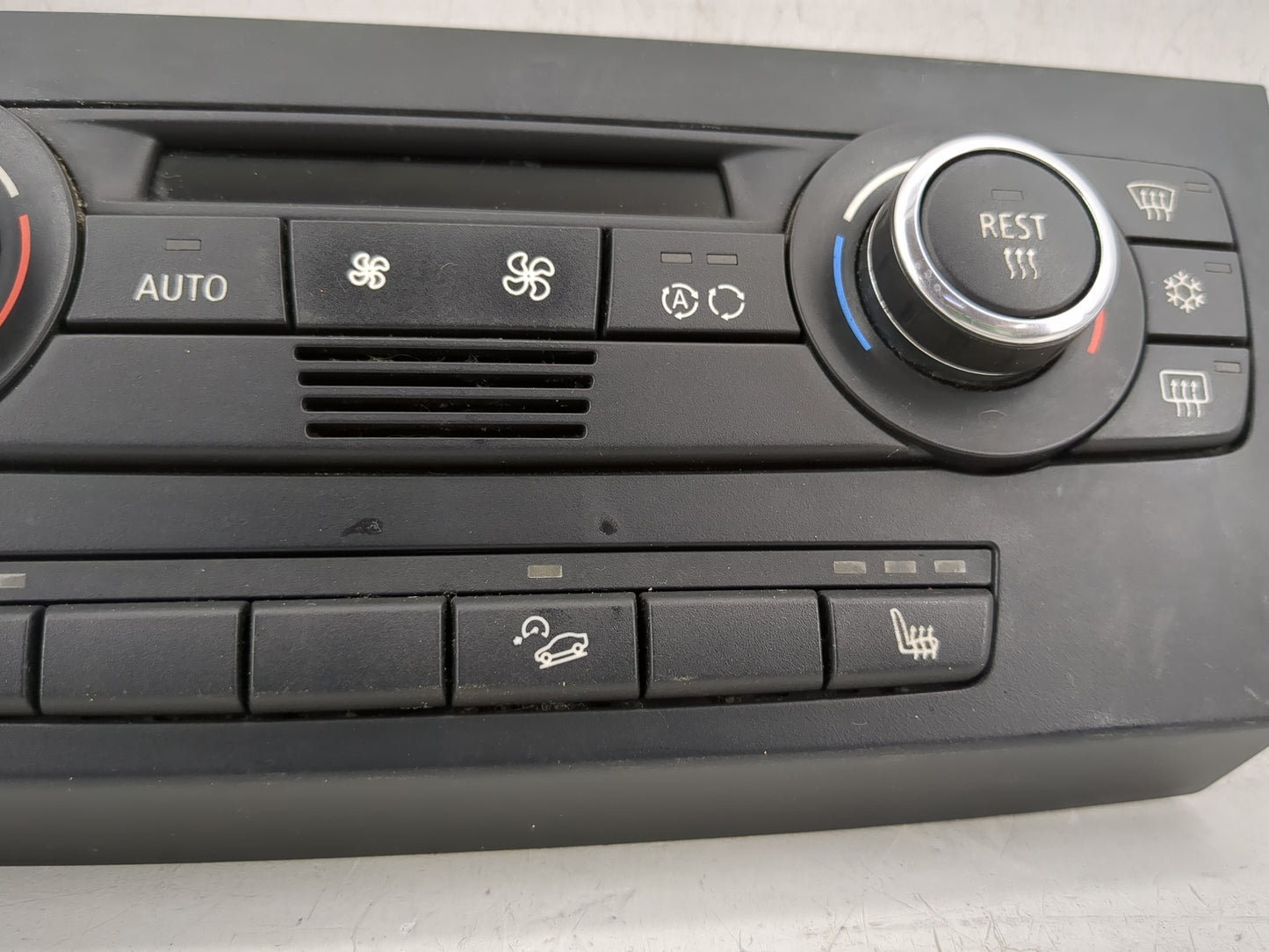 2007-2010 Bmw 328i Climate Control Module Temperature AC/Heater Replacement P/N:9199261-01 Fits Fits 2007 2008 2009 2010 OEM