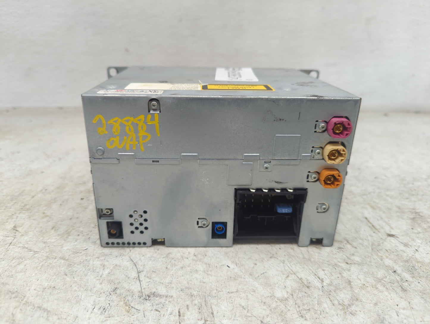 2008-2009 Bmw 328i Radio AM FM Cd Player Receiver Replacement P/N:9 202 82801 Fits Fits 2008 2009 OEM Used Auto Parts - Oemu