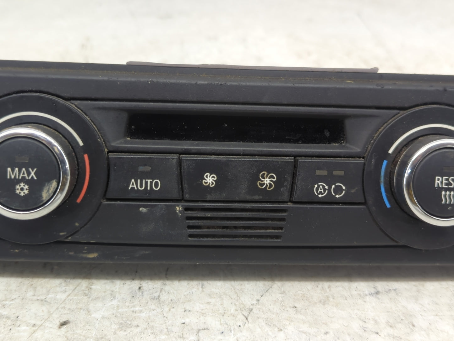 2007-2010 Bmw 328i Climate Control Module Temperature AC/Heater Replacement P/N:9199261-01 Fits Fits 2007 2008 2009 2010 OEM