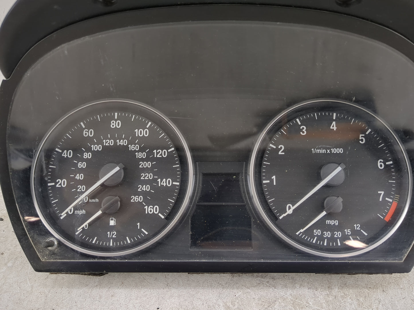 2007-2012 Bmw 328i Instrument Cluster Speedometer Gauges Miles: Fits Fits 2007 2008 2009 2010 2011 2012 OEM Used Auto Parts 