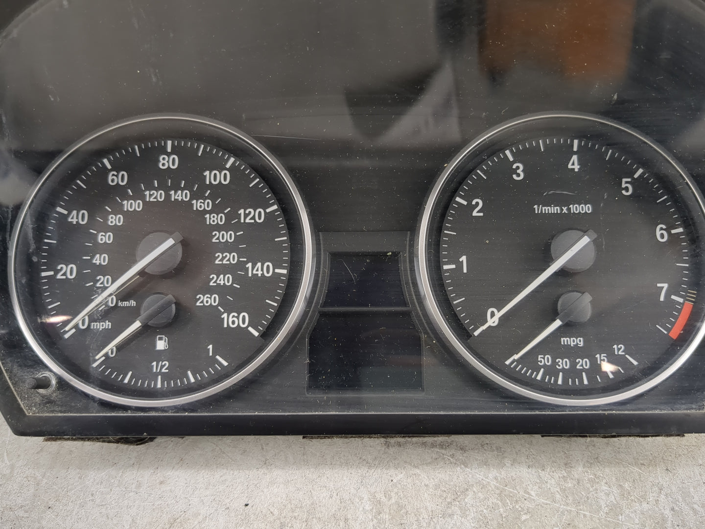 2007-2012 Bmw 328i Instrument Cluster Speedometer Gauges Miles: Fits Fits 2007 2008 2009 2010 2011 2012 OEM Used Auto Parts 