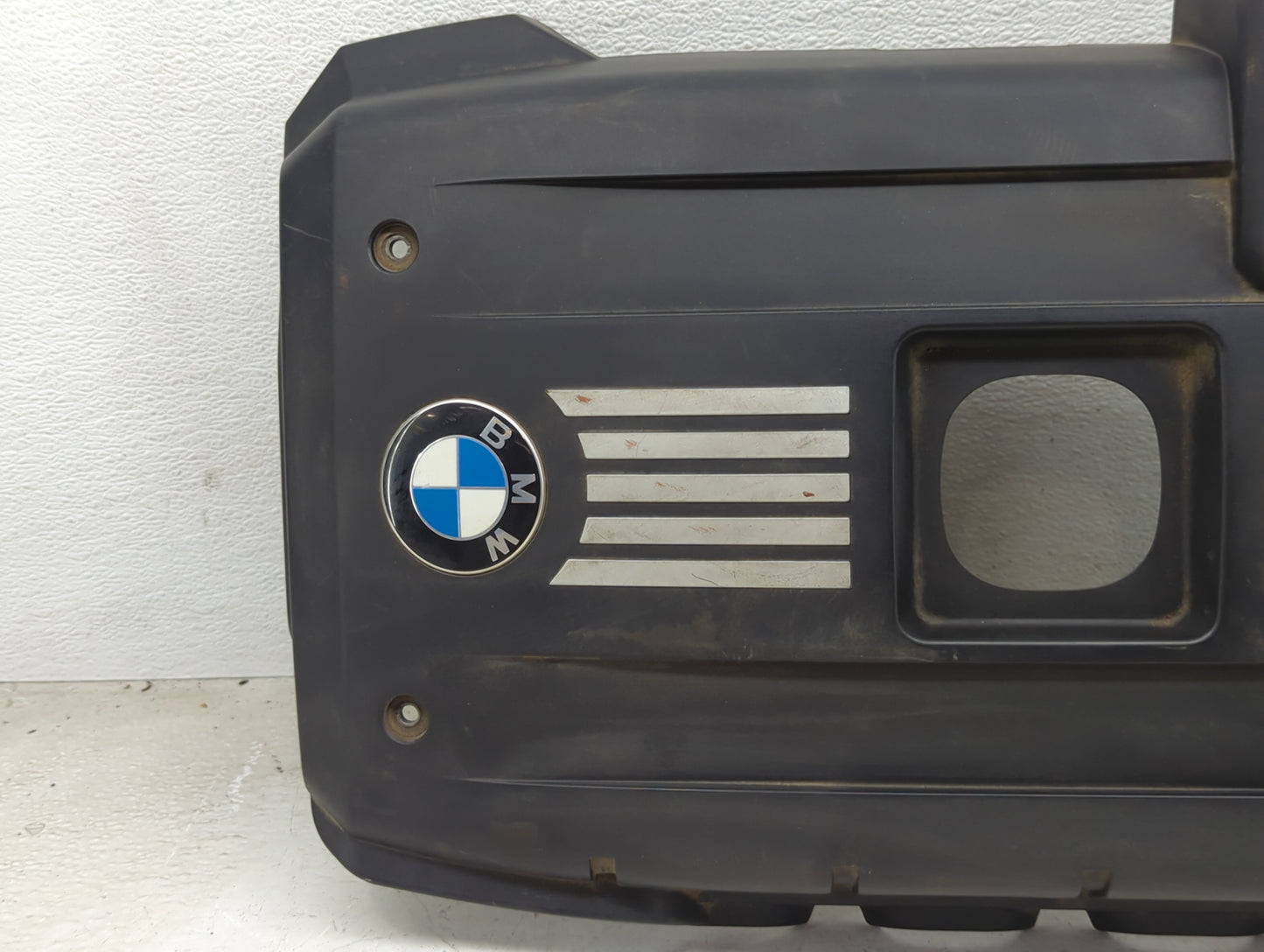 2009 Bmw 328i Engine Cover - Oemusedautoparts1.com