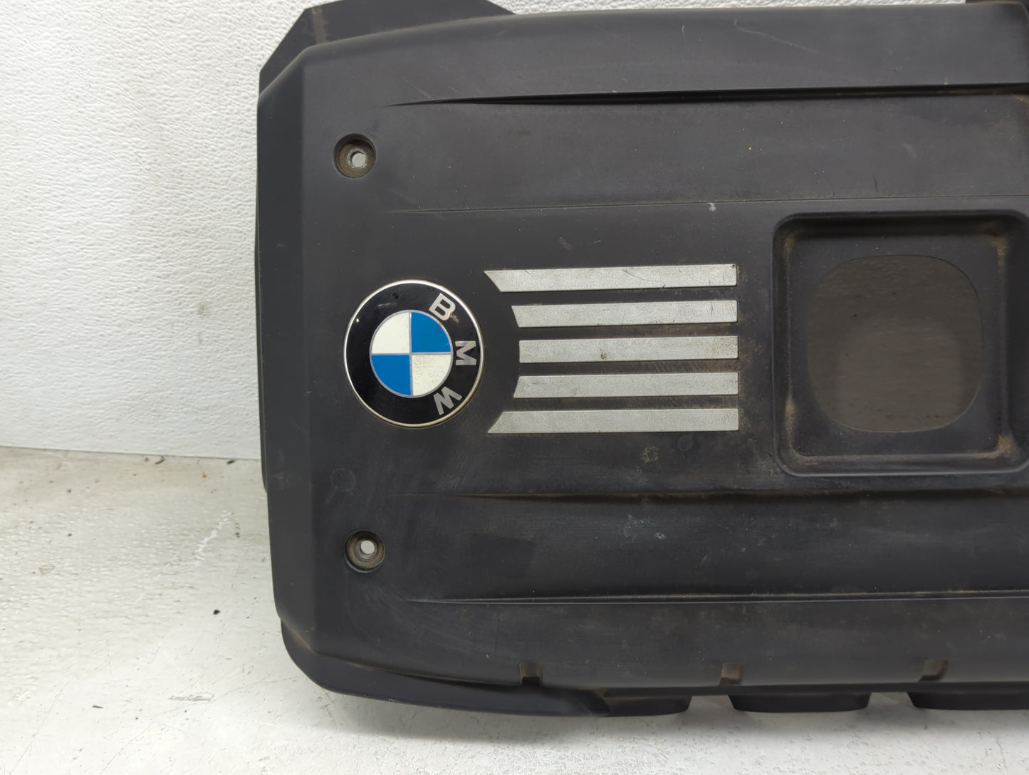 2009 Bmw 328i Engine Cover - Oemusedautoparts1.com