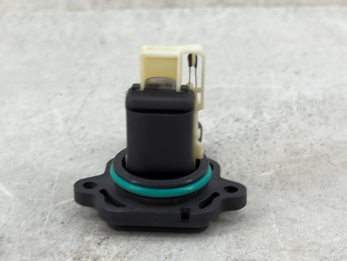 2007-2013 Bmw 328i Mass Air Flow Meter Maf Sensor - Oemusedautoparts1.com