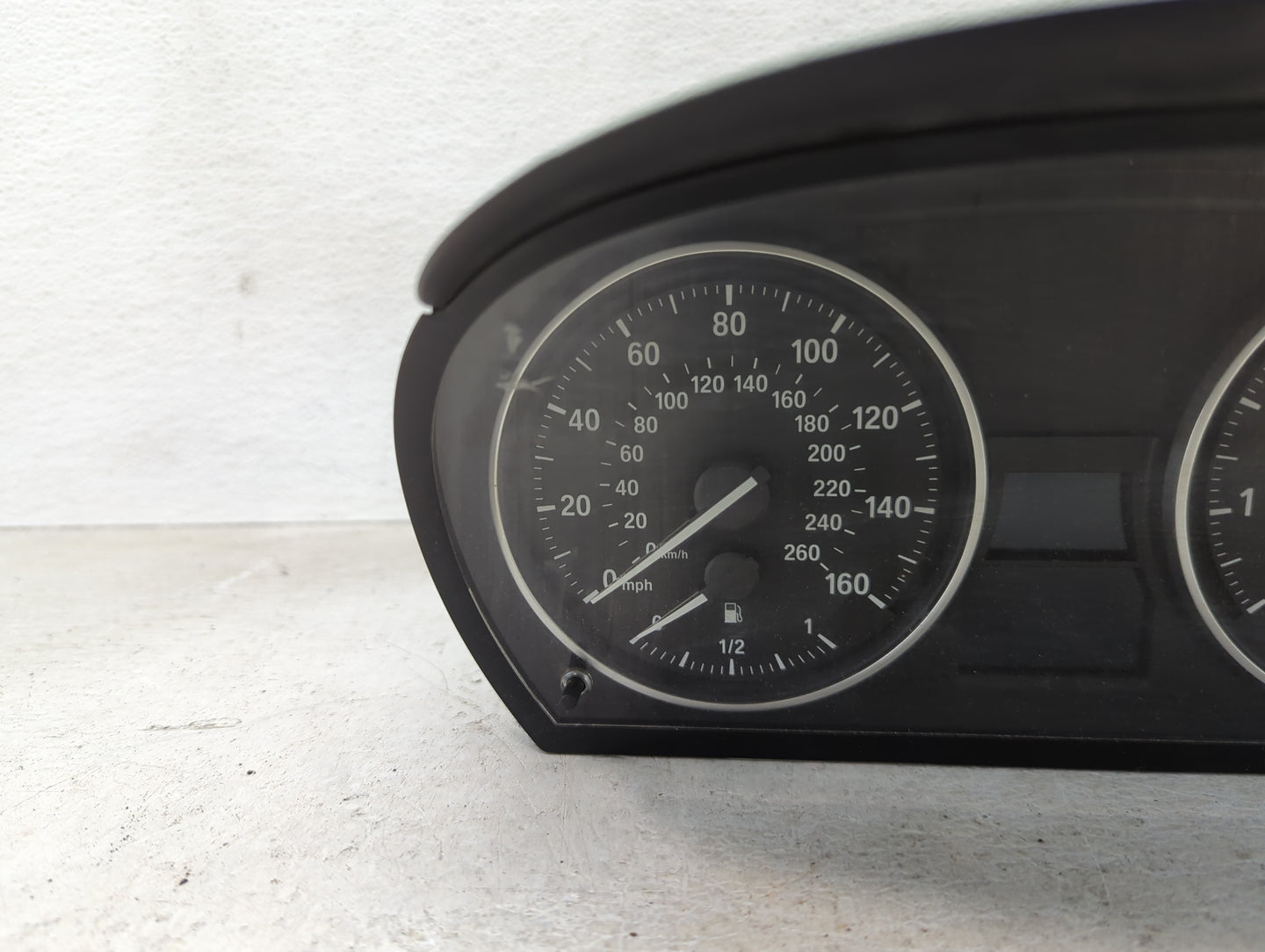 2007-2011 Bmw 328i Instrument Cluster Speedometer Gauges Miles: Fits Fits 2007 2008 2009 2010 2011 OEM Used Auto Parts - Oem