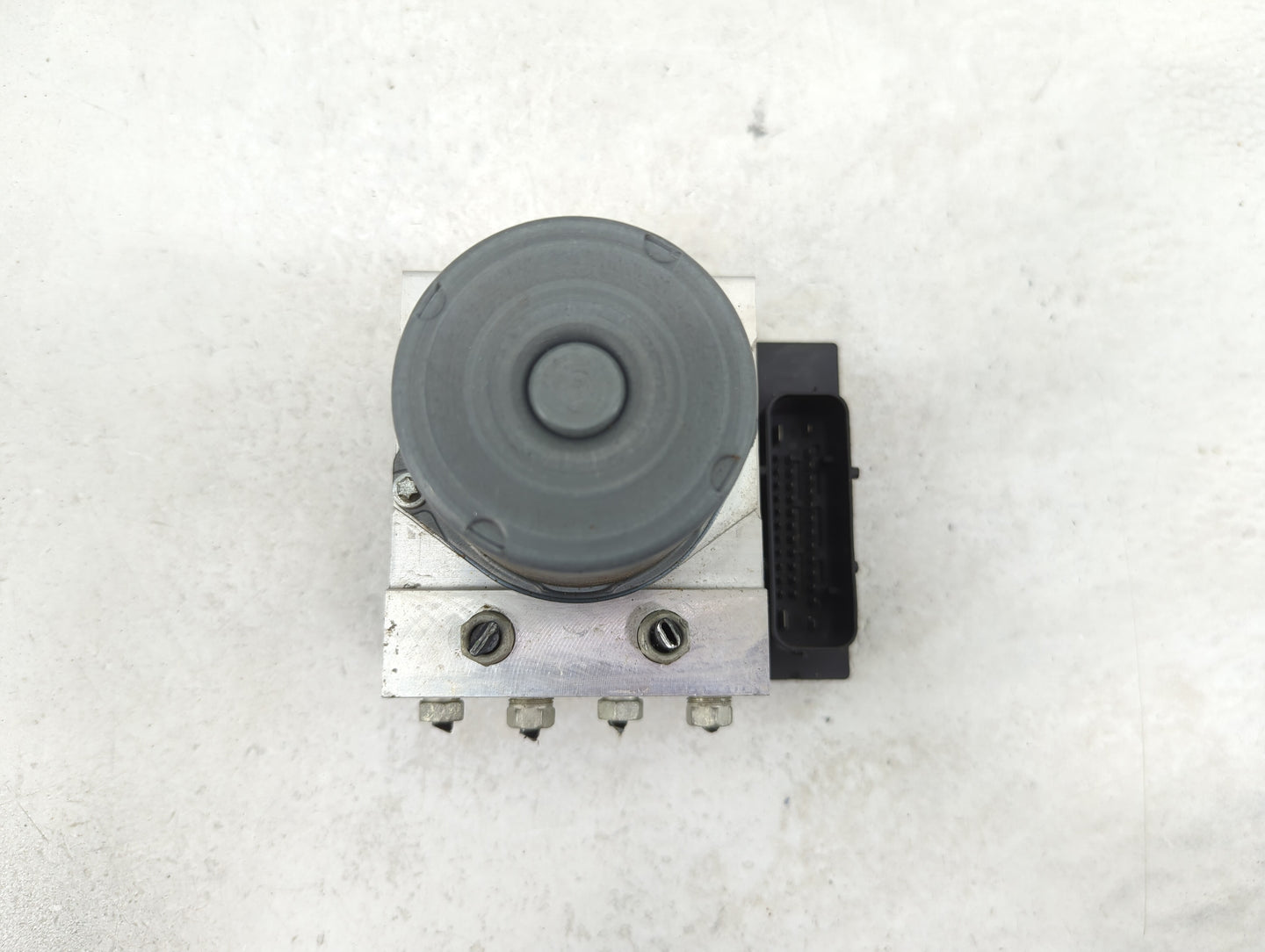 2007-2013 Bmw 328i ABS Pump Control Module Replacement P/N:6784868-01 Fits Fits 2007 2008 2009 2010 2011 2012 2013 OEM Used 