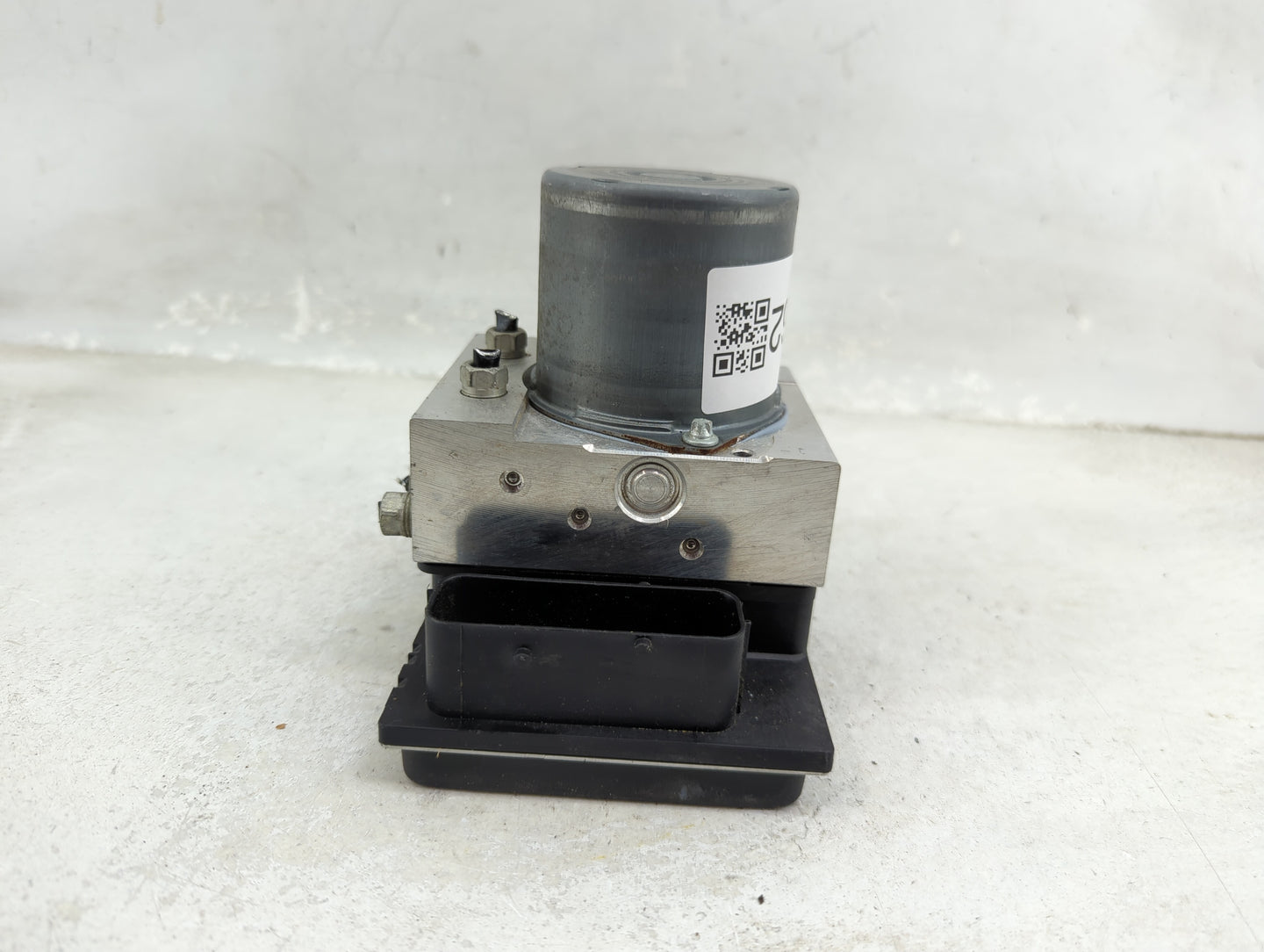 2007-2013 Bmw 328i ABS Pump Control Module Replacement P/N:6784868-01 Fits Fits 2007 2008 2009 2010 2011 2012 2013 OEM Used 