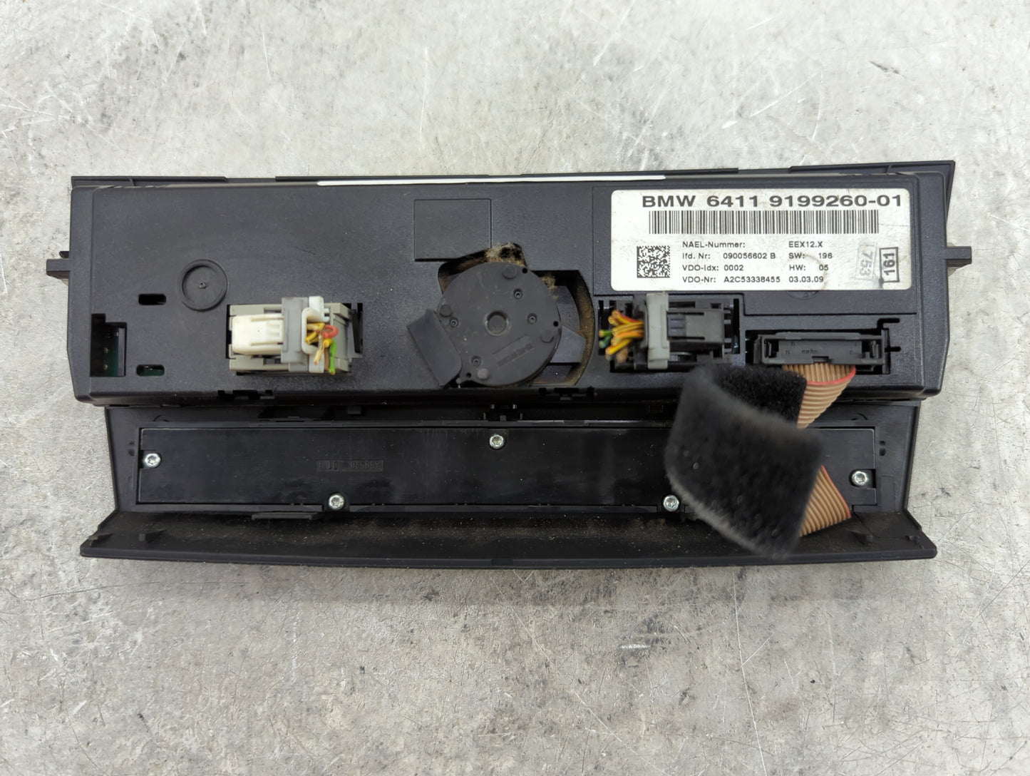 2007-2009 Bmw 328i Climate Control Module Temperature AC/Heater Replacement P/N:9199260-01 Fits Fits 2007 2008 2009 OEM Used