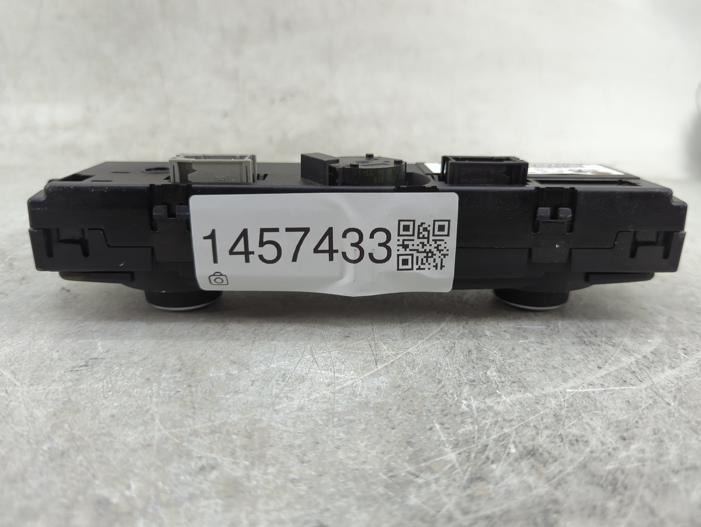 2007-2009 Bmw 328i Climate Control Module Temperature AC/Heater Replacement P/N:9199260-01 Fits Fits 2007 2008 2009 OEM Used