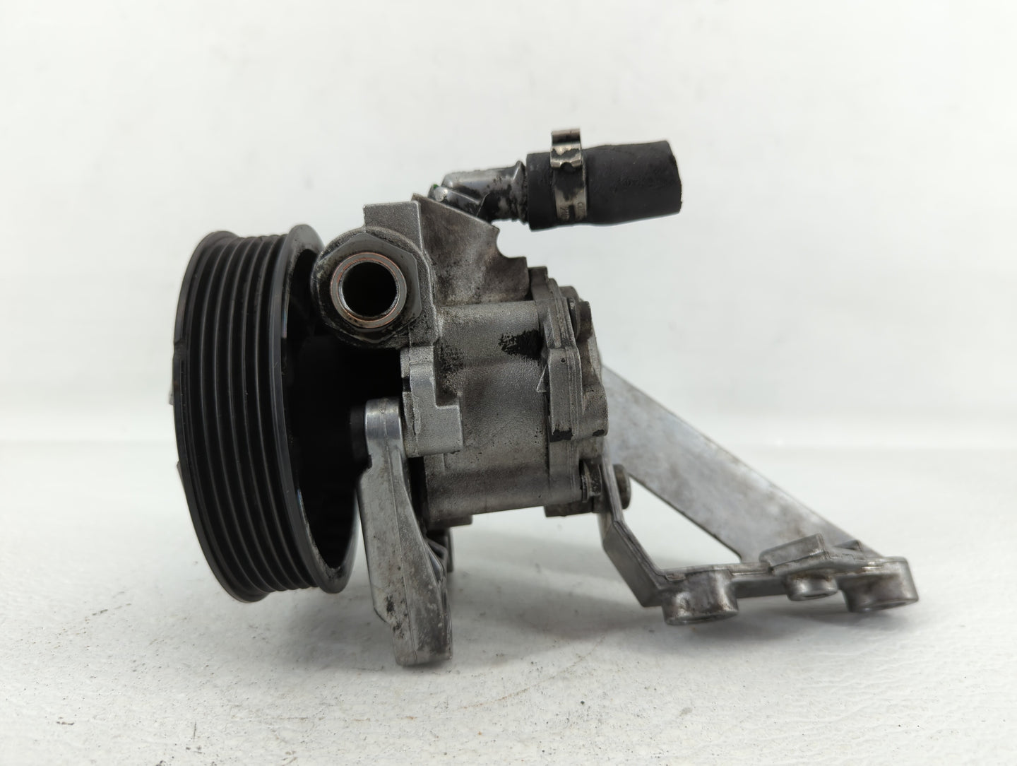 2007-2011 Bmw 328i Car Starter Motor Solenoid OEM P/N:LH9101036 Fits Fits 2005 2006 2007 2008 2009 2010 2011 OEM Used Auto P