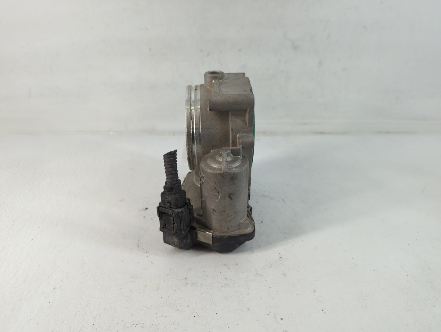 2007-2013 Bmw 328i Throttle Body P/N:A2C53112155 1354 7556118-03 Fits Fits 2007 2008 2009 2010 2011 2012 2013 OEM Used Auto 