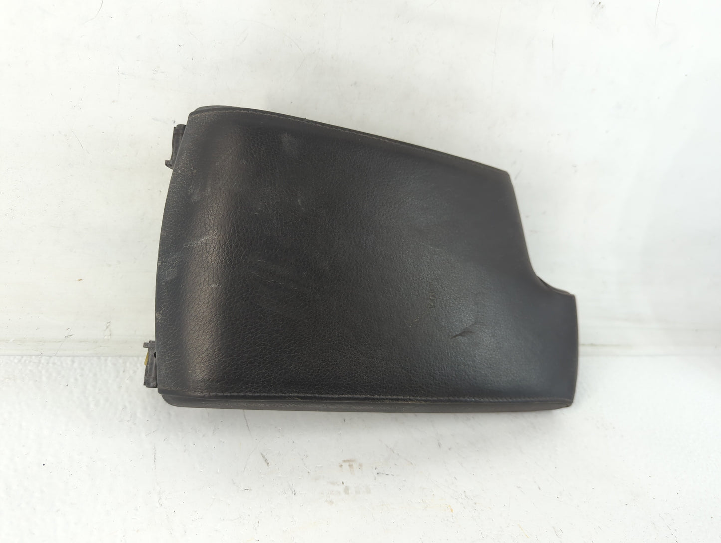 2009 Bmw 328i Center Console Armrest Cover Lid Fits OEM Used Auto Parts - Oemusedautoparts1.com