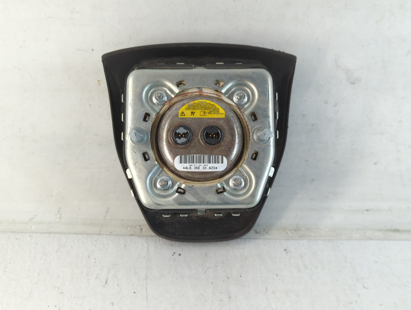 2007-2013 Bmw 328i Air Bag Driver Left Steering Wheel Mounted P/N:BT43-78043B13-AK39M7 Fits OEM Used Auto Parts - Oemusedaut