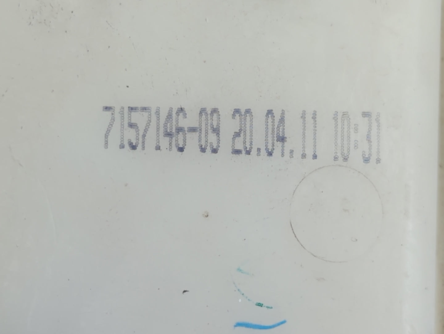 Bmw 328i Xdrive Windshield Washer Fluid Reservoir Bottle Oem - Oemusedautoparts1.com