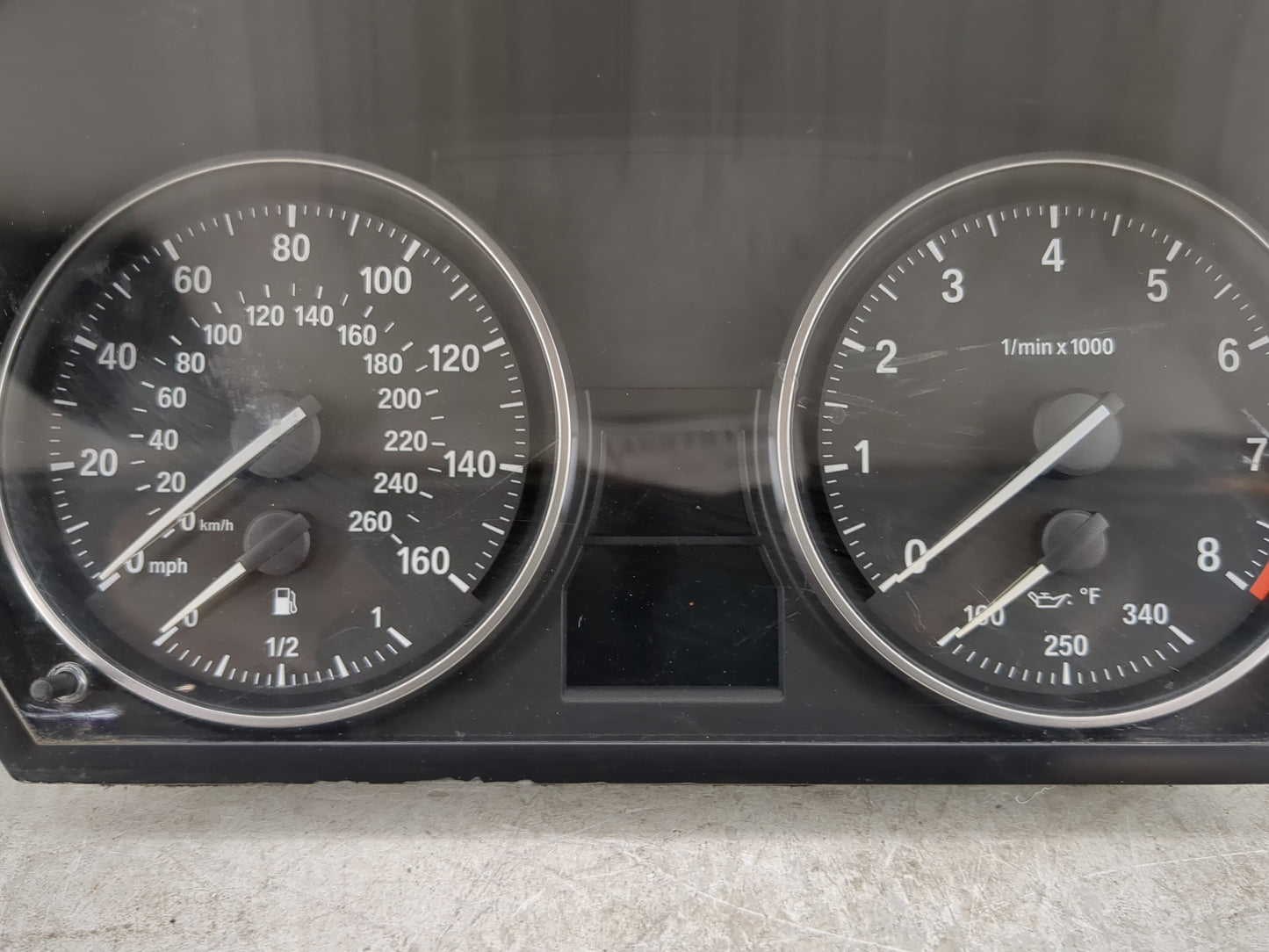 2009-2012 Bmw 335 Instrument Cluster Speedometer Gauges P/N:9187084-01 A2C53321864 Miles:129K Fits Fits 2009 2010 2011 2012 