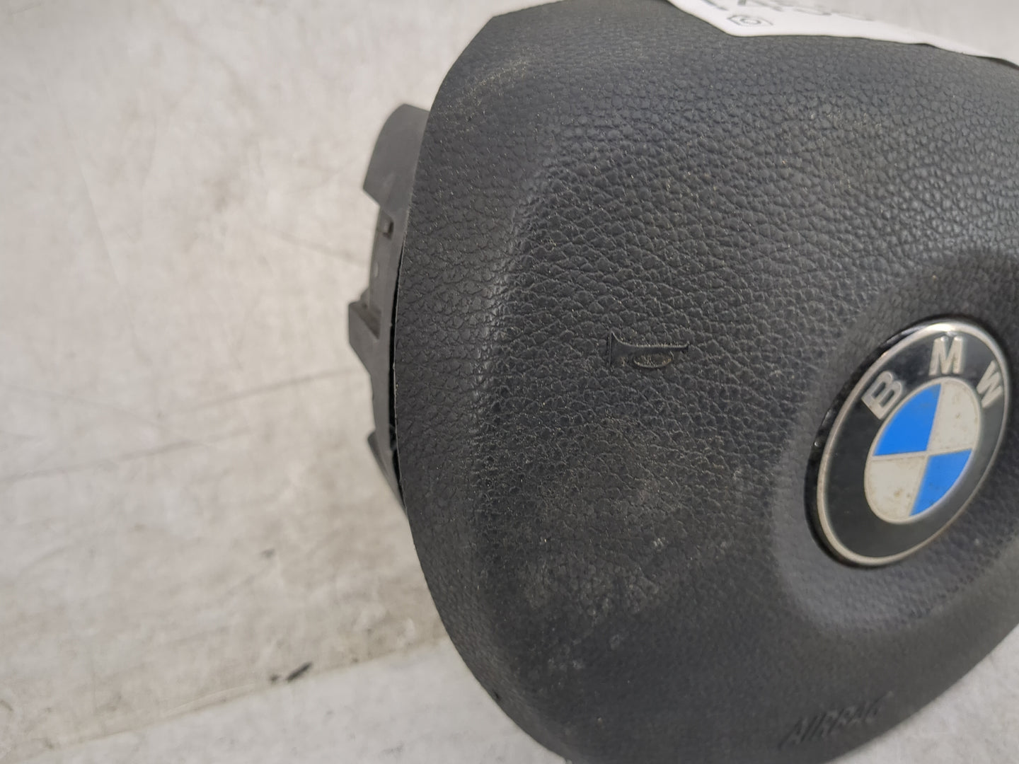 2007-2013 Bmw 335i Air Bag Driver Left Steering Wheel Mounted Black - Oemusedautoparts1.com