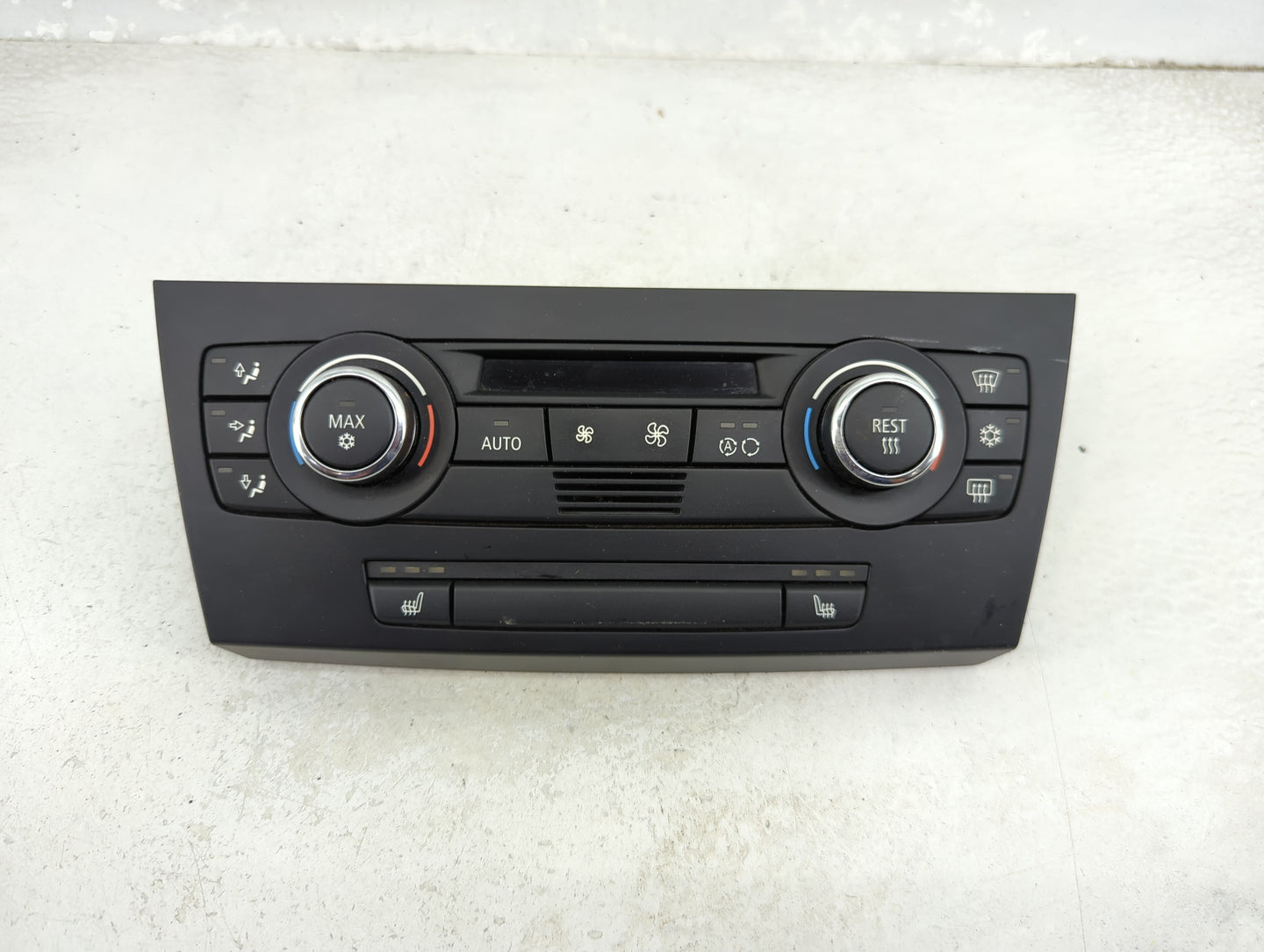 2007-2010 Bmw 335i Climate Control Module Temperature AC/Heater Replacement P/N:9199261-01 Fits Fits 2007 2008 2009 2010 OEM