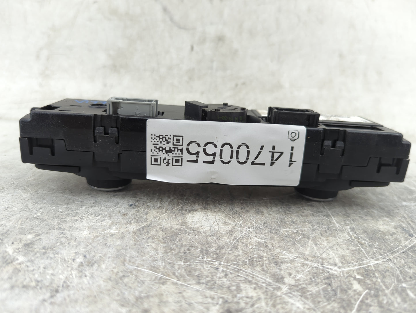 2007-2010 Bmw 335i Climate Control Module Temperature AC/Heater Replacement P/N:64119199261-03 A2C53367043 Fits OEM Used Aut