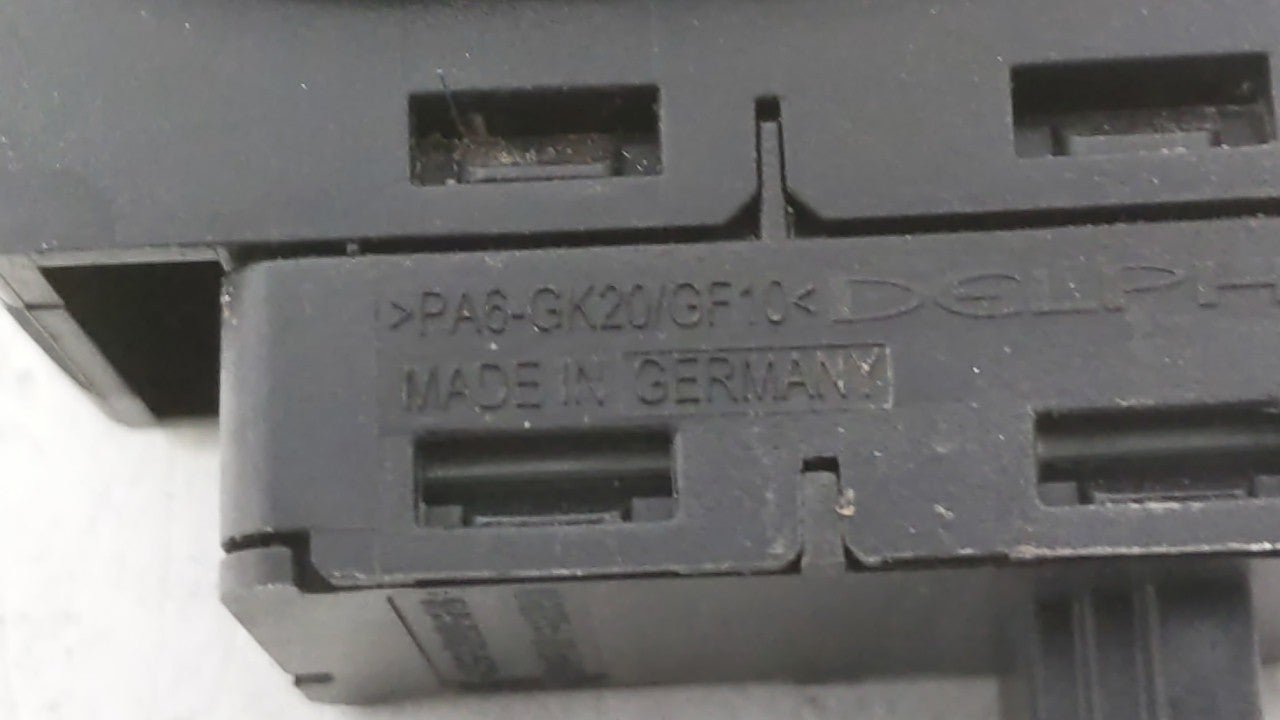 2009 Bmw 335i Passeneger Right Power Window Switch 6 945 874|6945874 - Oemusedautoparts1.com