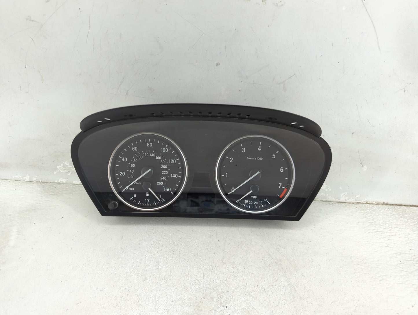 2008-2010 Bmw 528 Instrument Cluster Speedometer Gauges P/N:62.10-9 194 887 110.080.398/043 Miles: Fits Fits 2008 2009 2010 