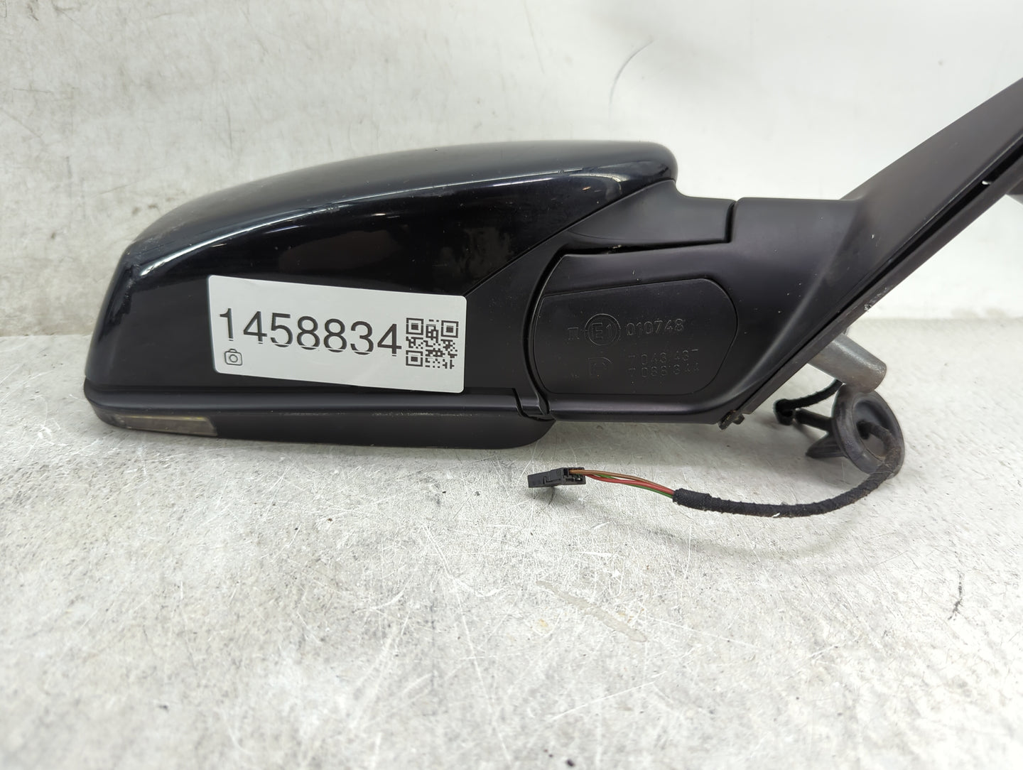 2008-2010 Bmw 528 Passenger Side View Mirror - Right Door Mirror OEM Used - Oemusedautoparts1.com