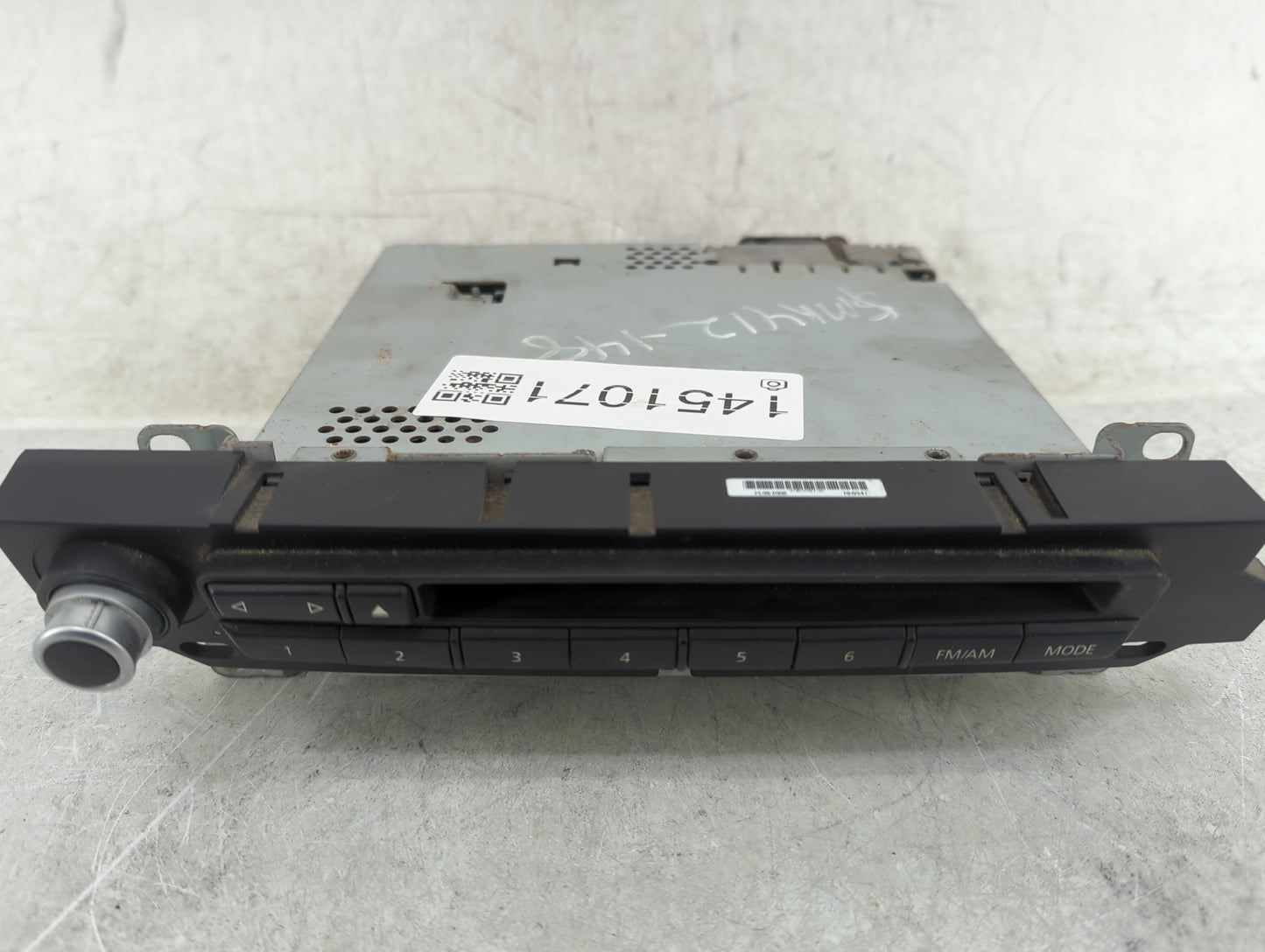 2008-2010 Bmw 528i Radio AM FM Cd Player Receiver Replacement P/N:VP8KAF-18C852-LE 9192682-01, 144721 10 Fits Fits 2008 2009