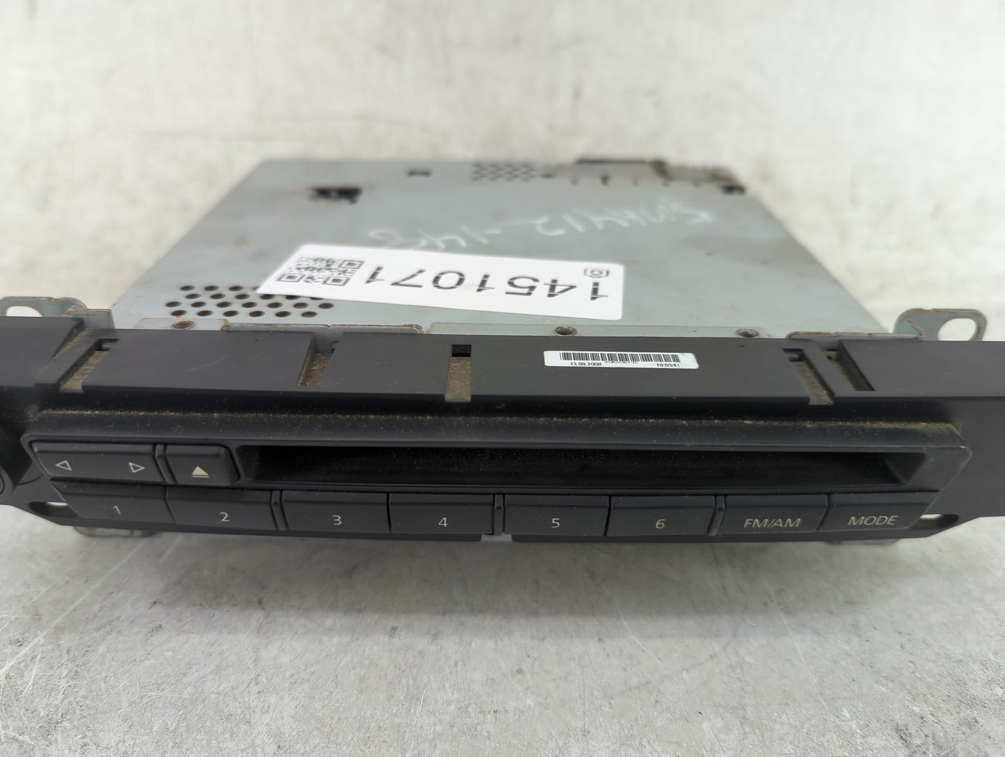 2008-2010 Bmw 528i Radio AM FM Cd Player Receiver Replacement P/N:VP8KAF-18C852-LE 9192682-01, 144721 10 Fits Fits 2008 2009