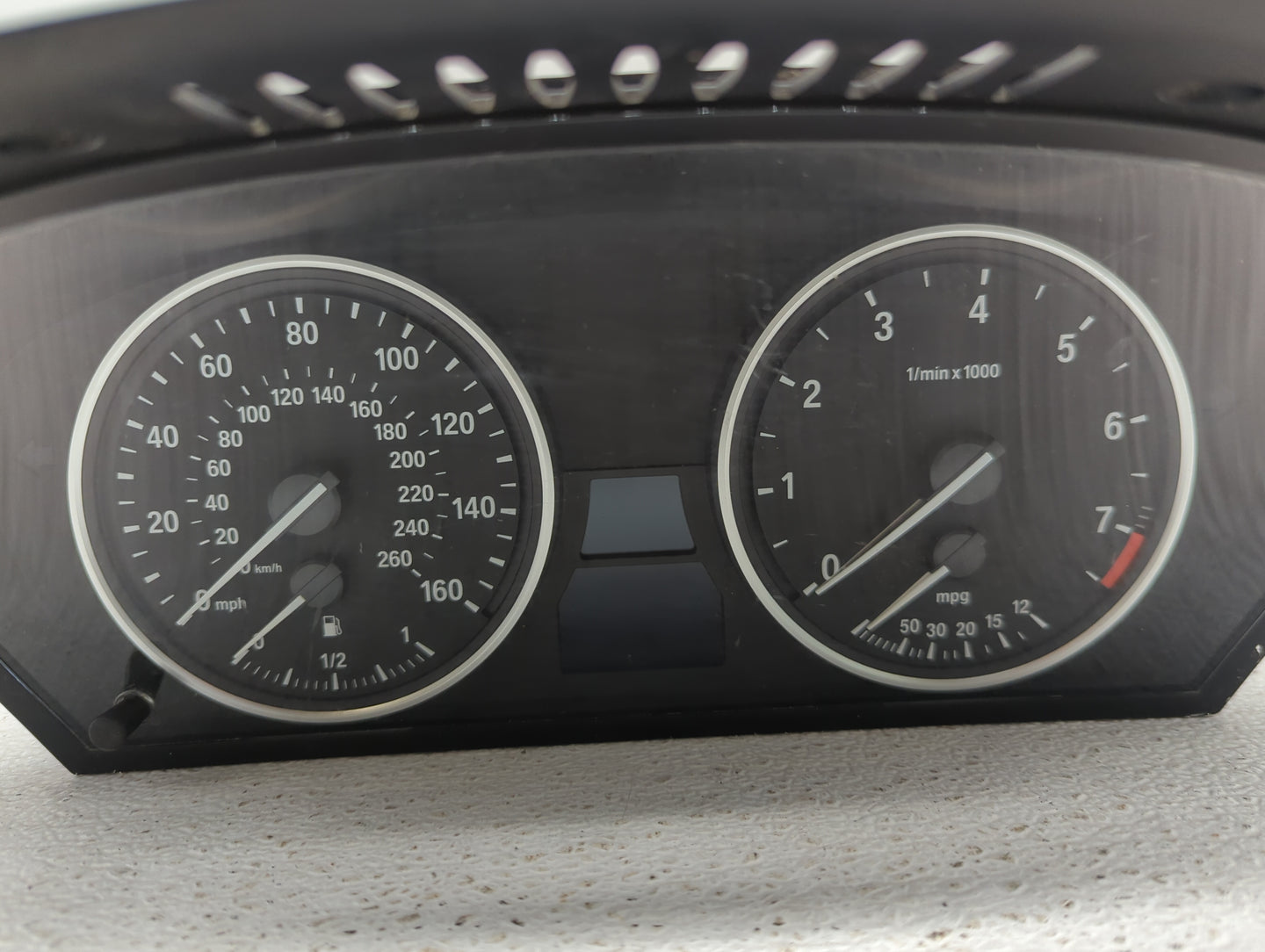 2008-2010 Bmw 528i Instrument Cluster Speedometer Gauges P/N:110.080.398/043 62.10-9 194 887 Fits Fits 2008 2009 2010 OEM Us