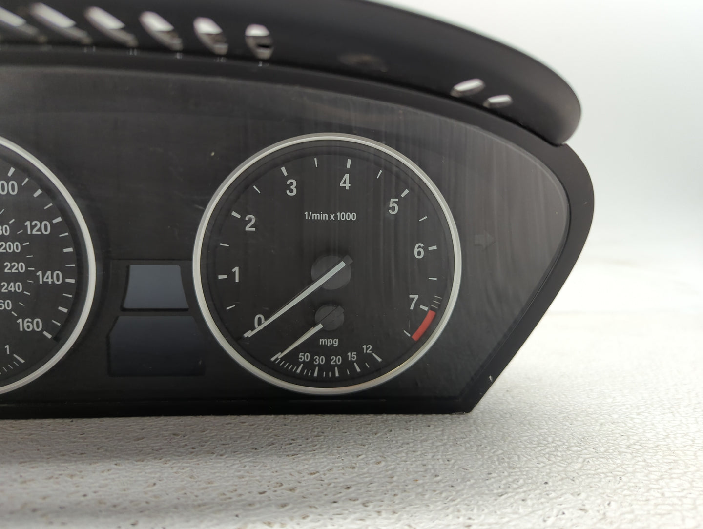 2008-2010 Bmw 528i Instrument Cluster Speedometer Gauges P/N:110.080.398/043 62.10-9 194 887 Fits Fits 2008 2009 2010 OEM Us