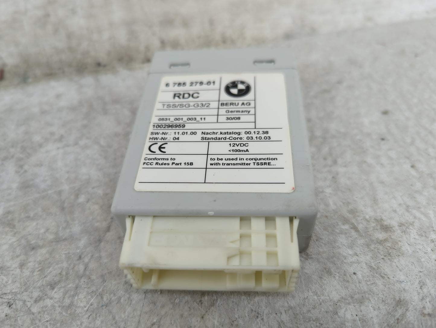2008-2010 Bmw 528i Body Control Module Bcm Inner Cabin Fuse Box - Oemusedautoparts1.com