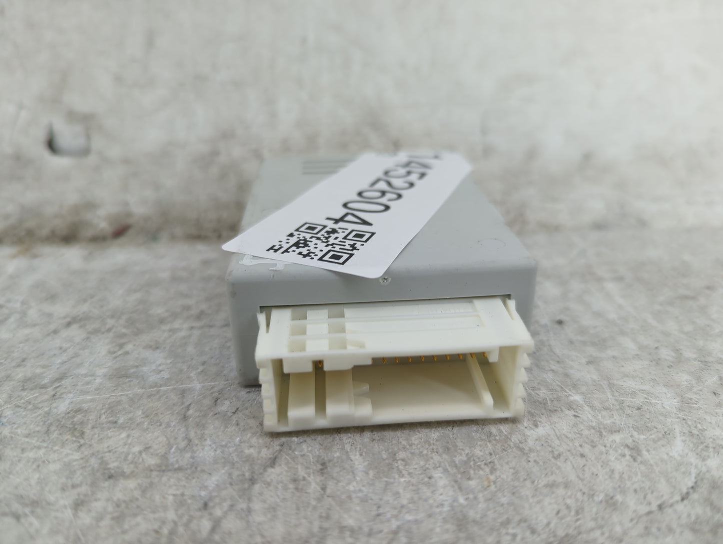 2008-2010 Bmw 528i Body Control Module Bcm Inner Cabin Fuse Box - Oemusedautoparts1.com
