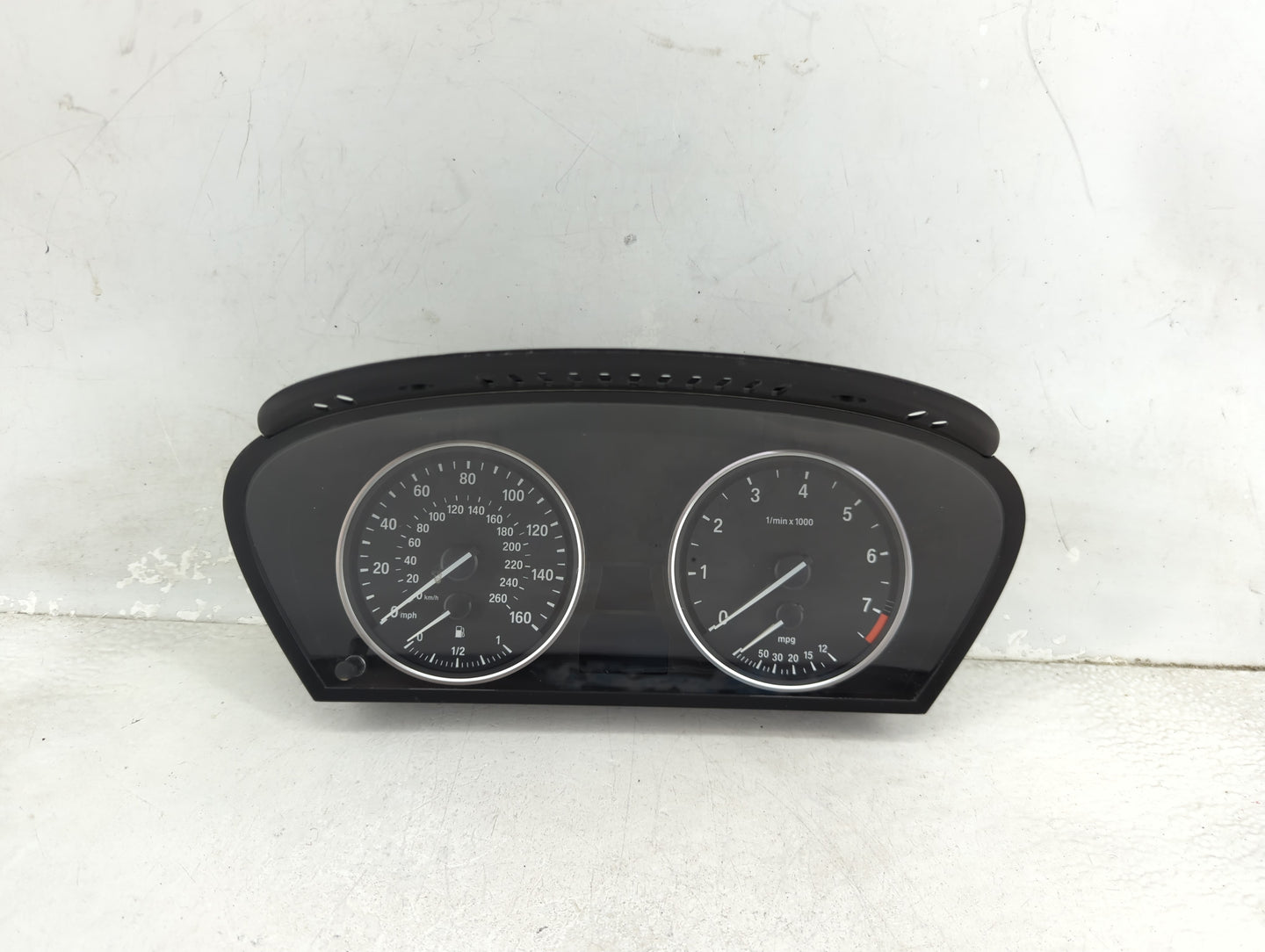2008-2010 Bmw 528i Instrument Cluster Speedometer Gauges P/N:62.10-9 194 887 110.080.398/043 Miles: Fits Fits 2008 2009 2010