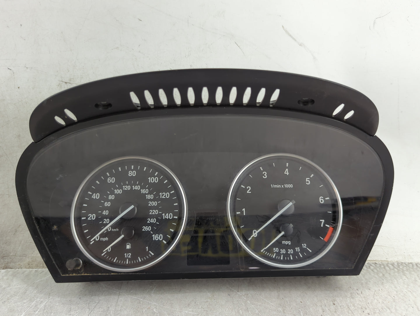 2008-2010 Bmw 528i Instrument Cluster Speedometer Gauges P/N:62.10-9 194 887 110.080.398/043 Miles:136K Fits Fits 2008 2009 