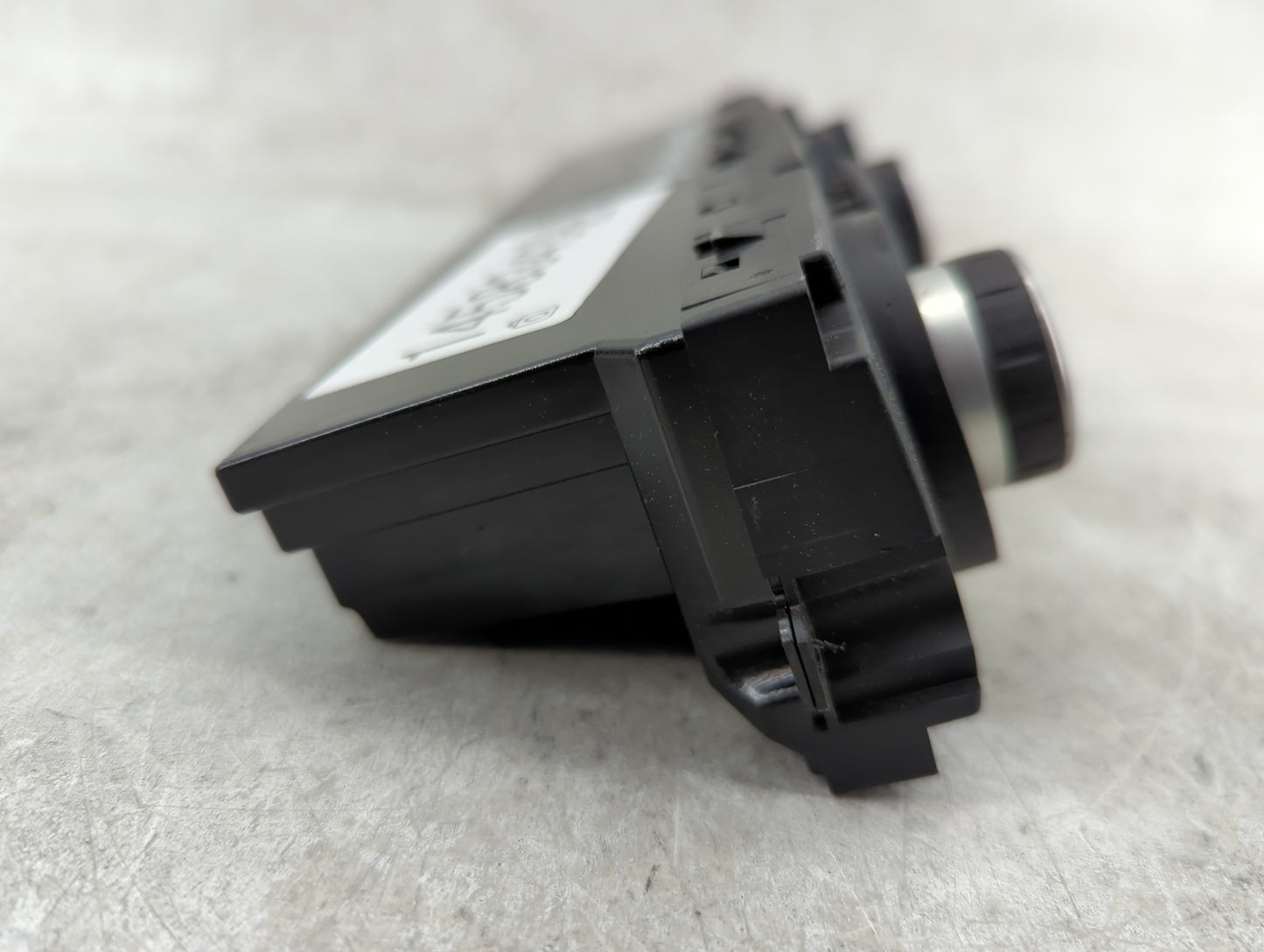 2008-2010 Bmw 528i Climate Control Module Temperature AC/Heater Replacement P/N:9177715-01 Fits Fits 2008 2009 2010 OEM Used