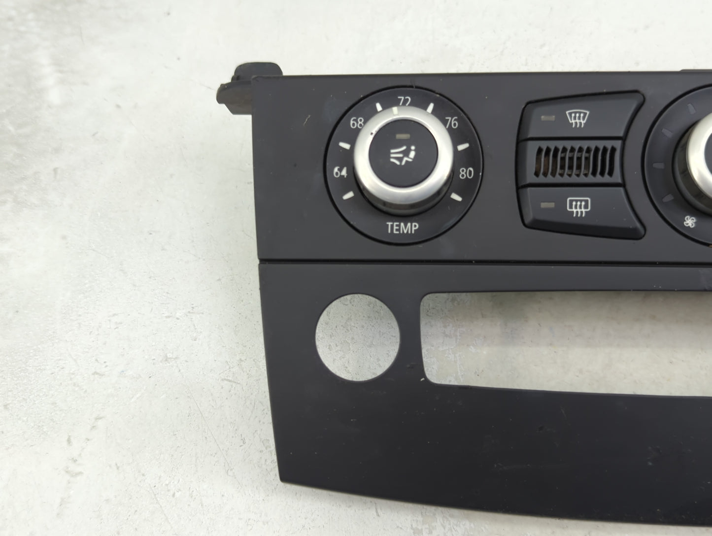 2008-2010 Bmw 528i Climate Control Module Temperature AC/Heater Replacement P/N:6411 9177715-01 9177715 Fits Fits 2008 2009 