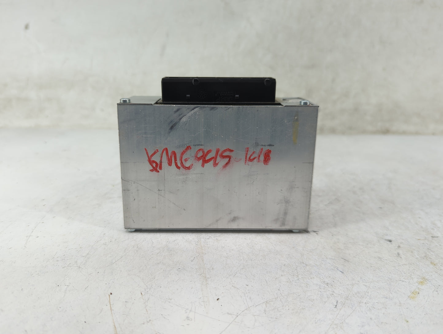 2010-2010 Bmw 528i Radio Speaker Amplifier - Oemusedautoparts1.com