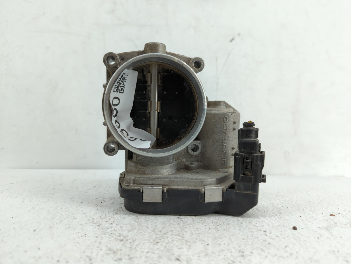 2008-2011 Bmw 528i Throttle Body P/N:7 556 118 1354 7556118 Fits Fits 2007 2008 2009 2010 2011 2012 2013 OEM Used Auto Parts
