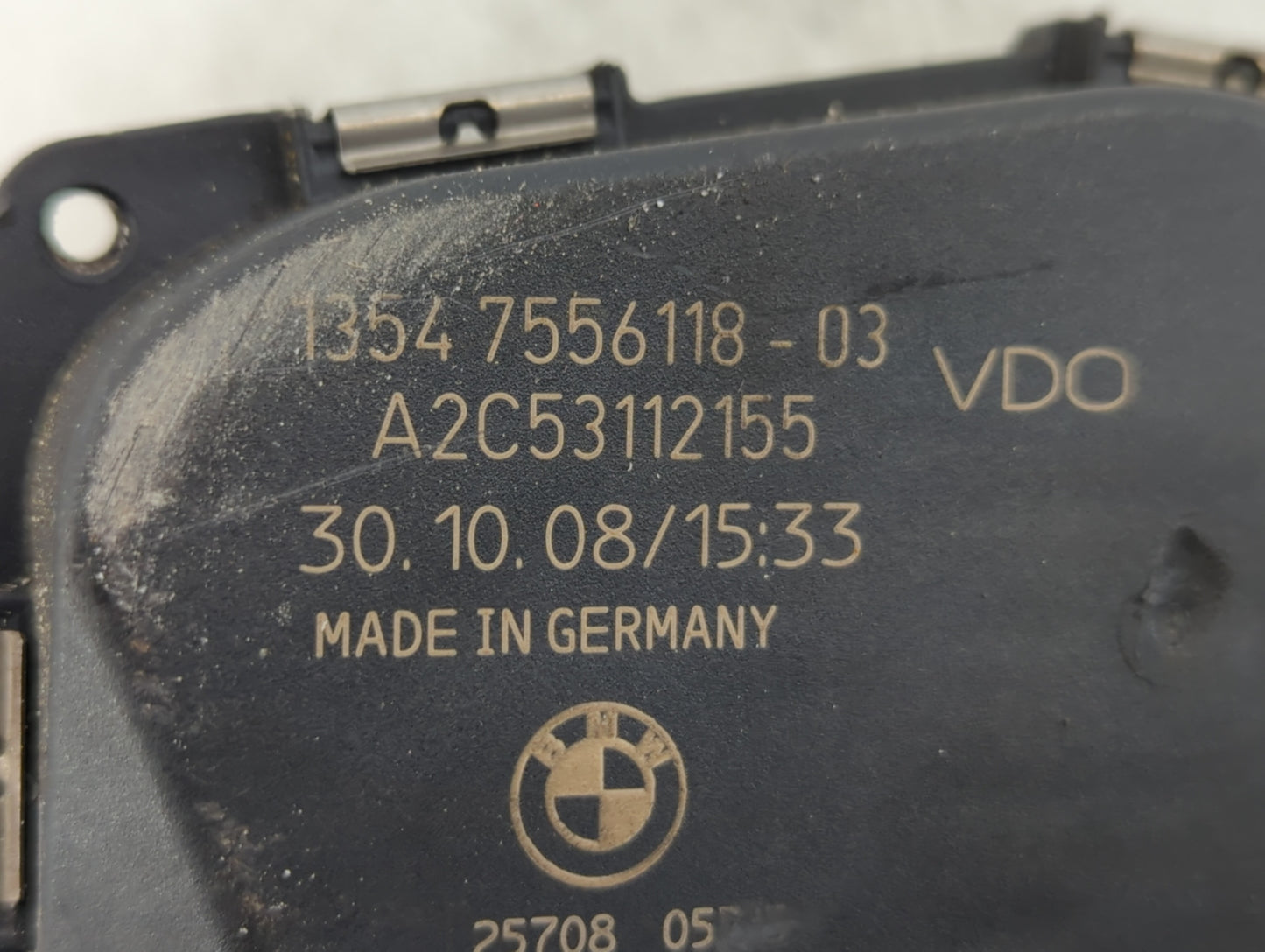 2008-2011 Bmw 528i Throttle Body P/N:1354 7556118-03 Fits Fits 2007 2008 2009 2010 2011 2012 2013 OEM Used Auto Parts - Oemu