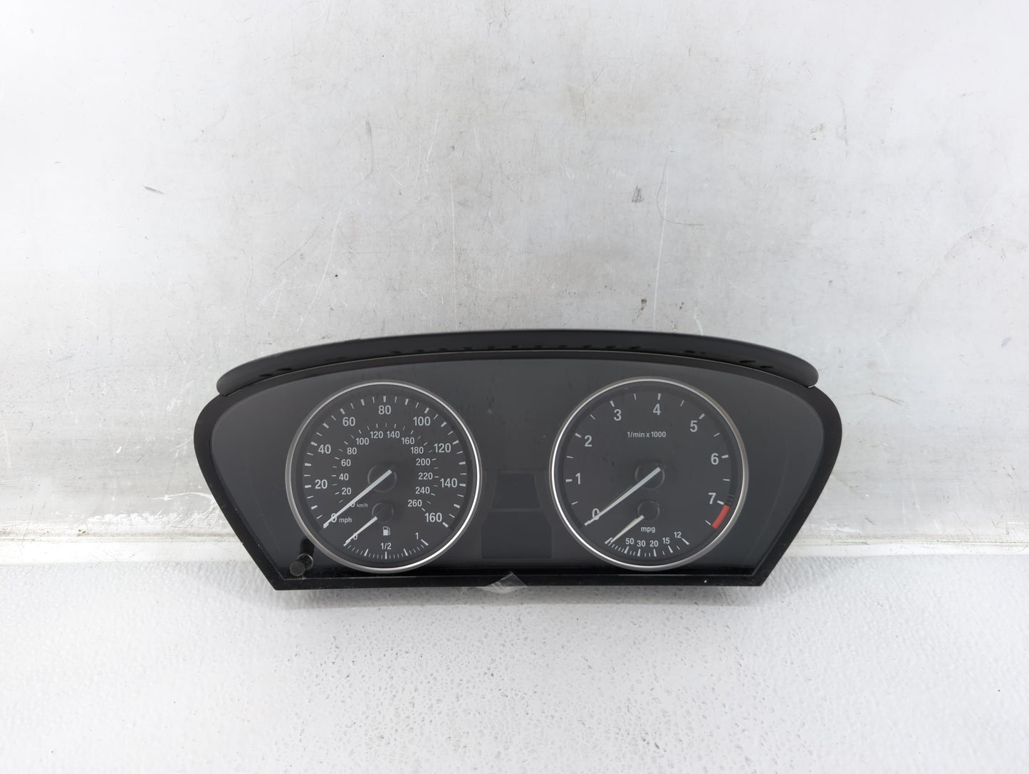 2008-2010 Bmw 528i Instrument Cluster Speedometer Gauges P/N:9 194 887 Fits Fits 2008 2009 2010 OEM Used Auto Parts - Oemuse