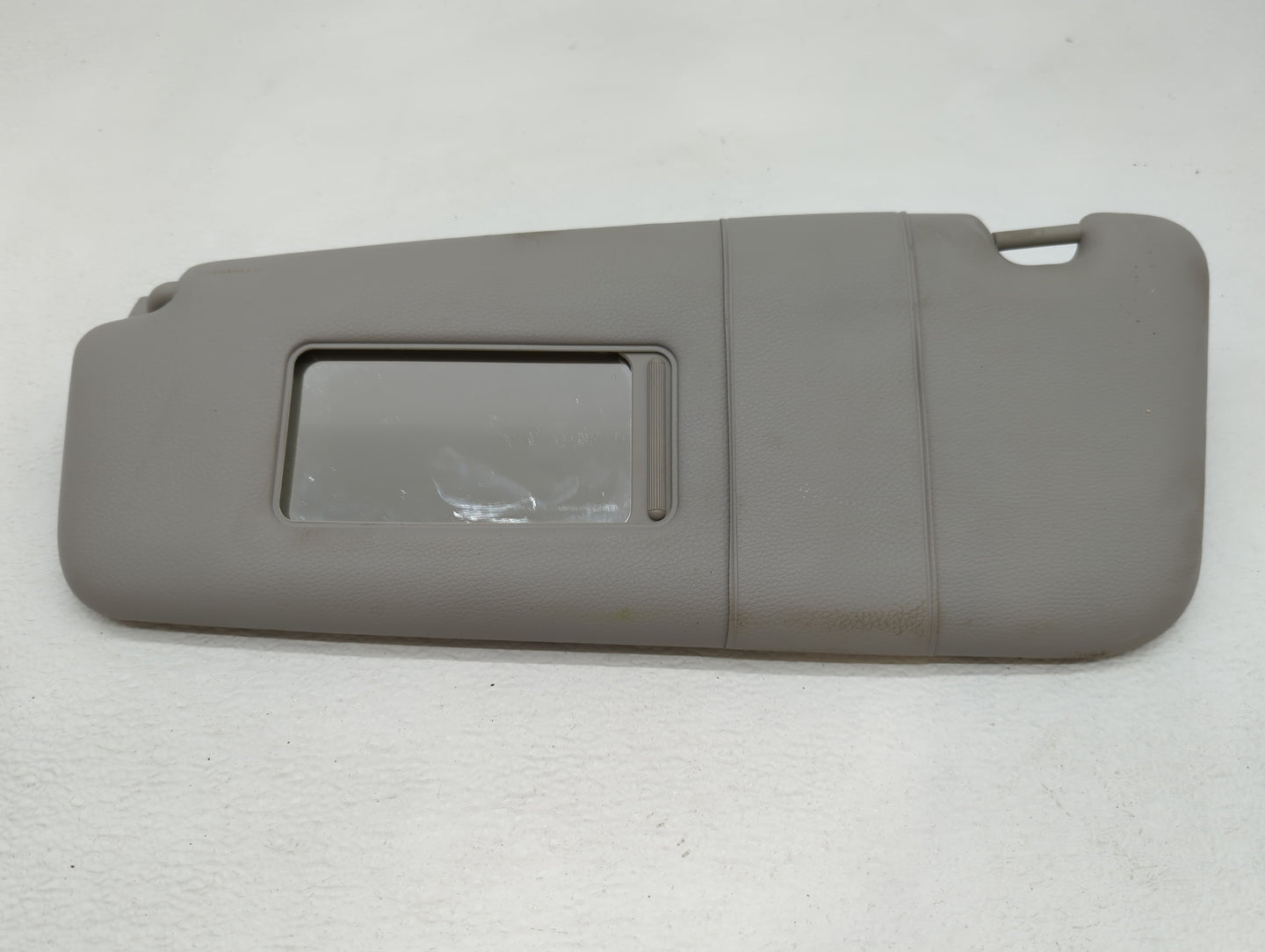 2008-2010 Bmw 528i Sun Visor Shade Replacement Passenger Right Mirror Fits Fits 2004 2005 2006 2007 2008 2009 2010 OEM Used 